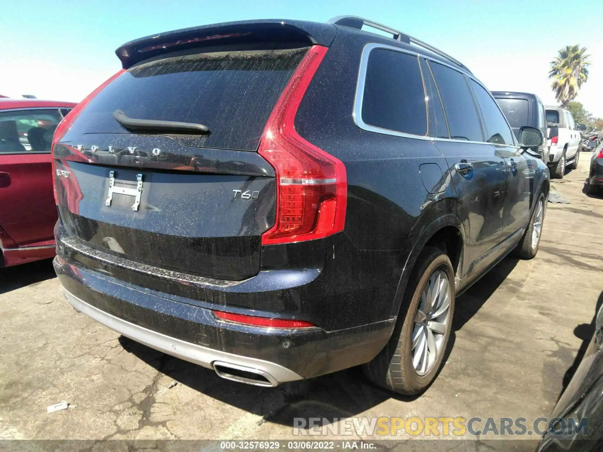 4 Photograph of a damaged car YV4A22PK5K1507908 VOLVO XC90 2019