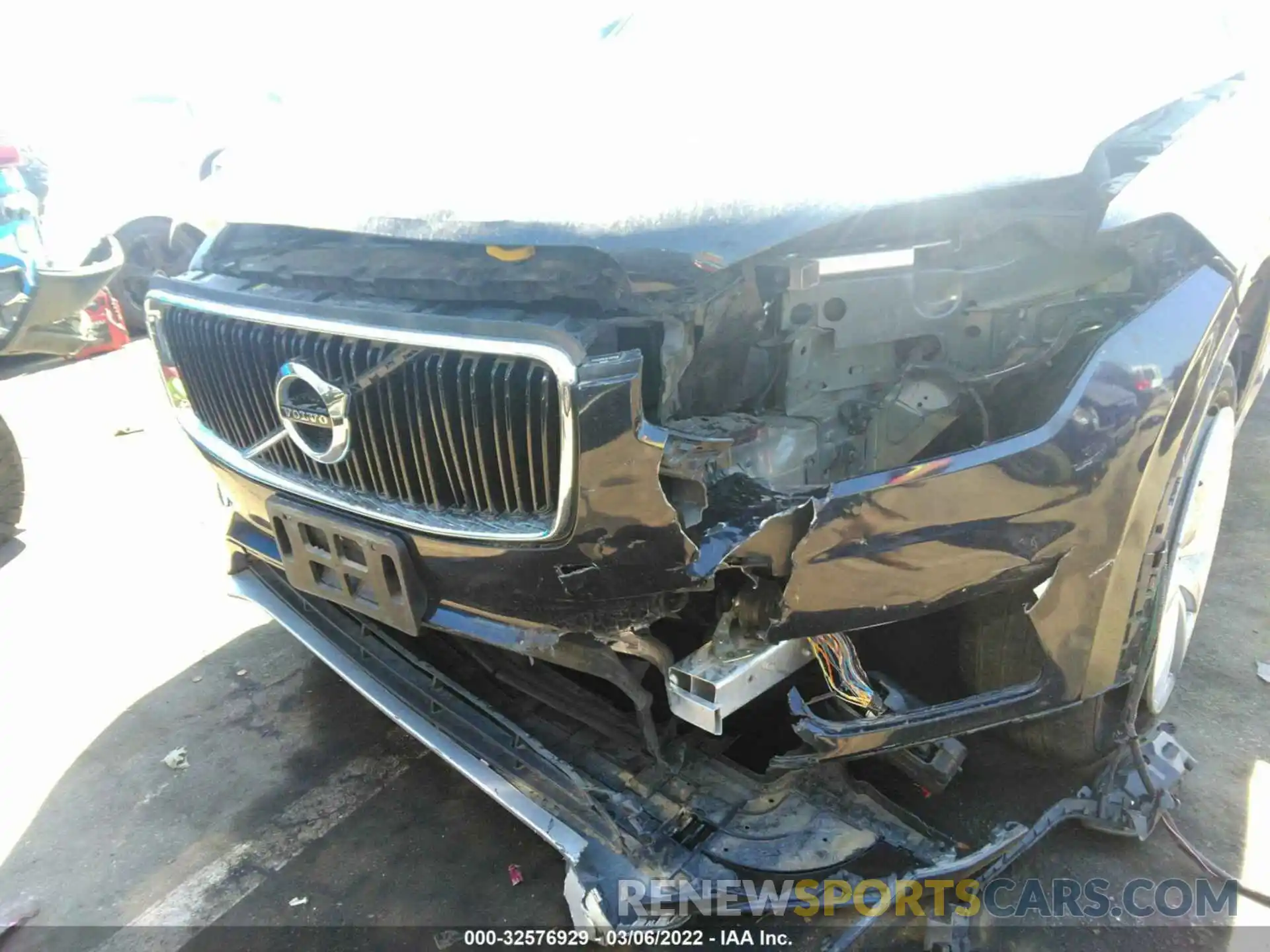 6 Photograph of a damaged car YV4A22PK5K1507908 VOLVO XC90 2019