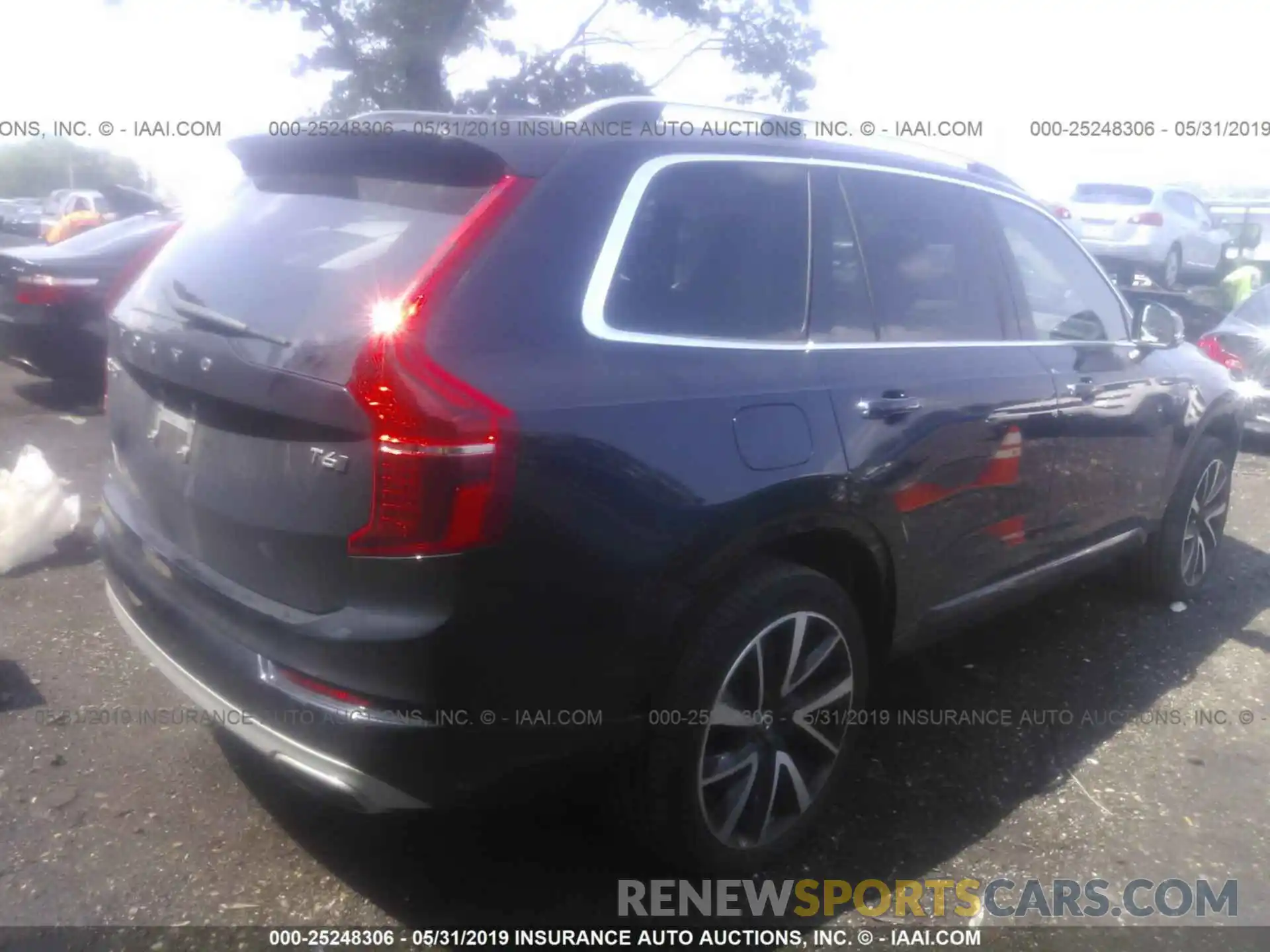 4 Photograph of a damaged car YV4A22PK6K1422429 VOLVO XC90 2019