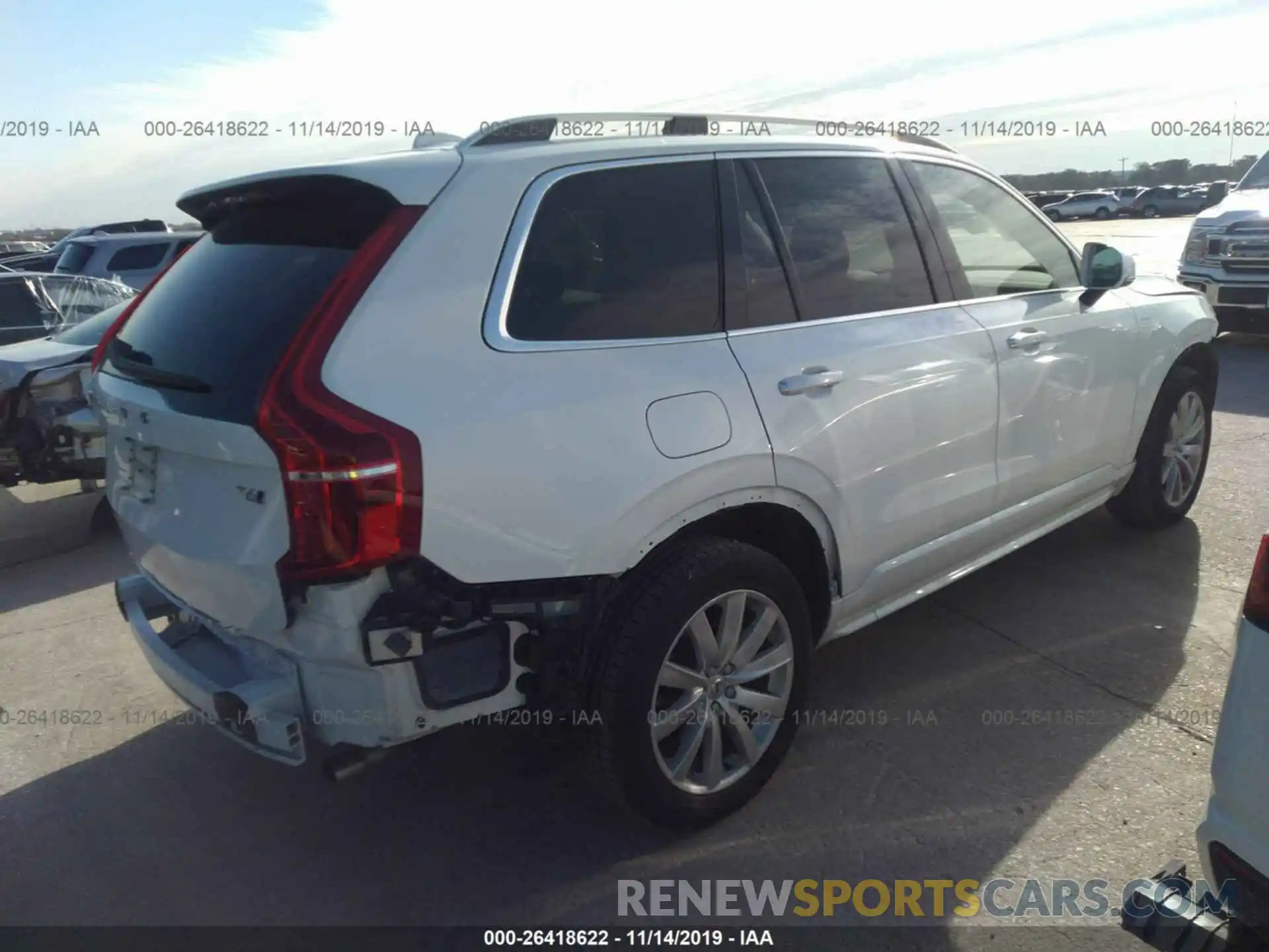 4 Photograph of a damaged car YV4A22PK6K1503723 VOLVO XC90 2019