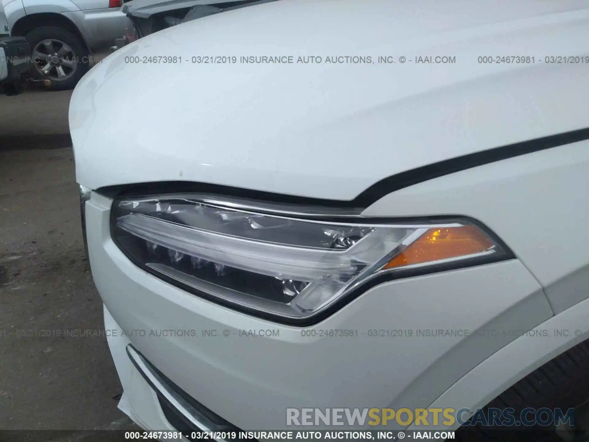 6 Photograph of a damaged car YV4A22PK7K1416980 VOLVO XC90 2019