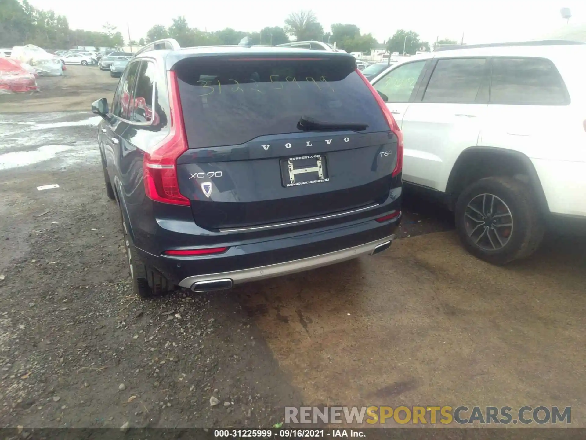 3 Photograph of a damaged car YV4A22PK7K1438591 VOLVO XC90 2019