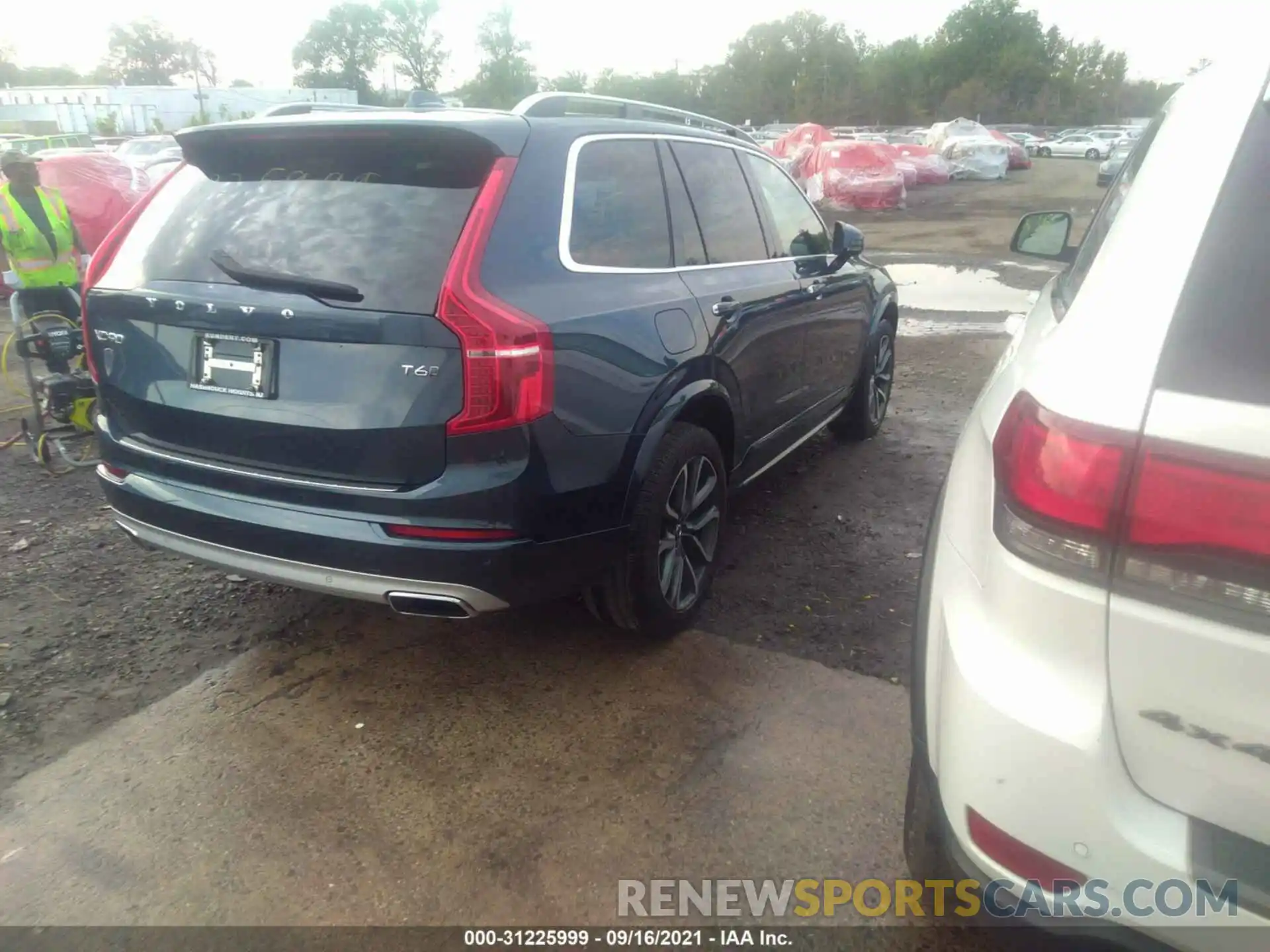 4 Photograph of a damaged car YV4A22PK7K1438591 VOLVO XC90 2019