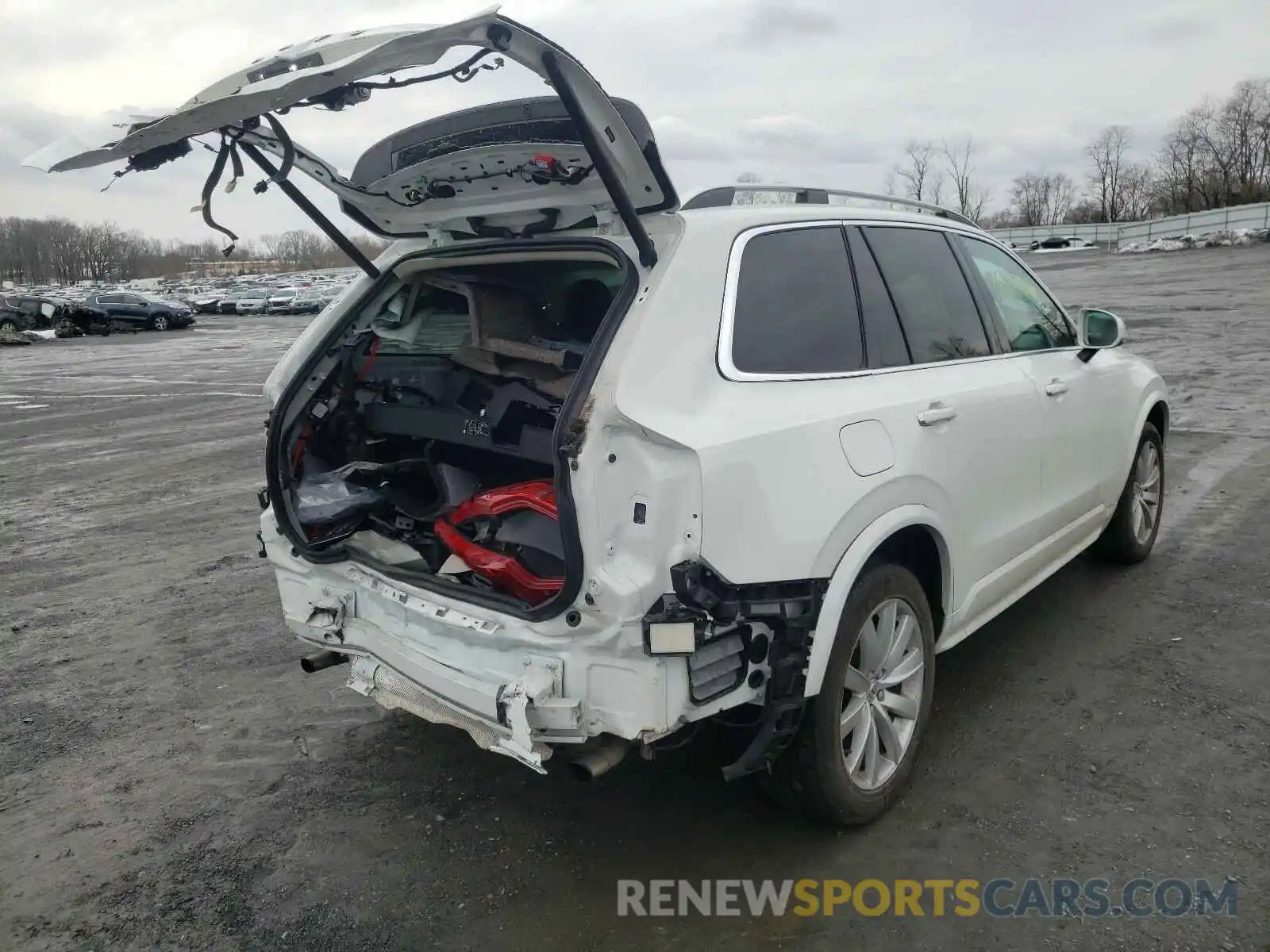 4 Photograph of a damaged car YV4A22PK7K1444729 VOLVO XC90 2019