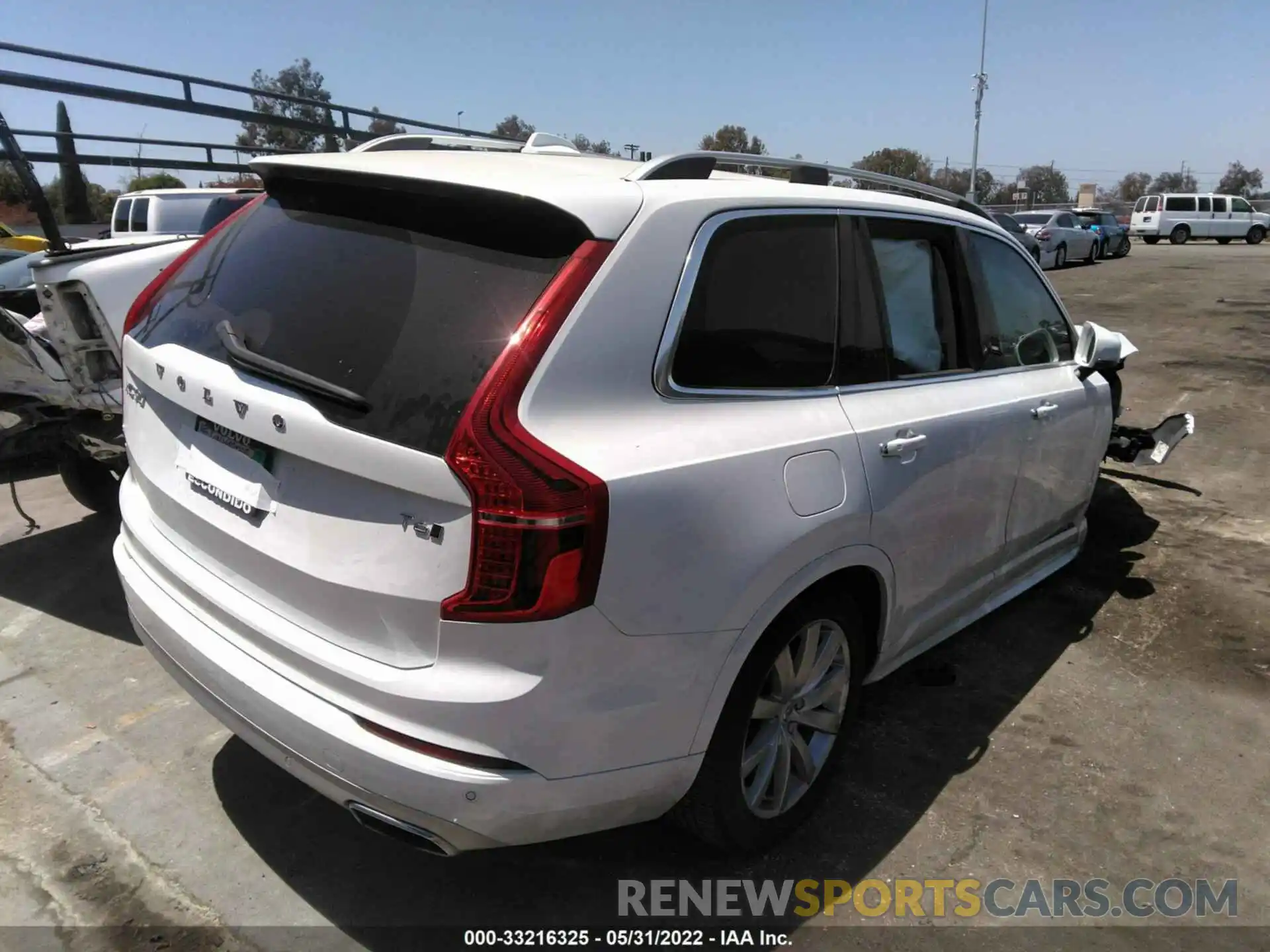 4 Photograph of a damaged car YV4A22PK7K1453575 VOLVO XC90 2019