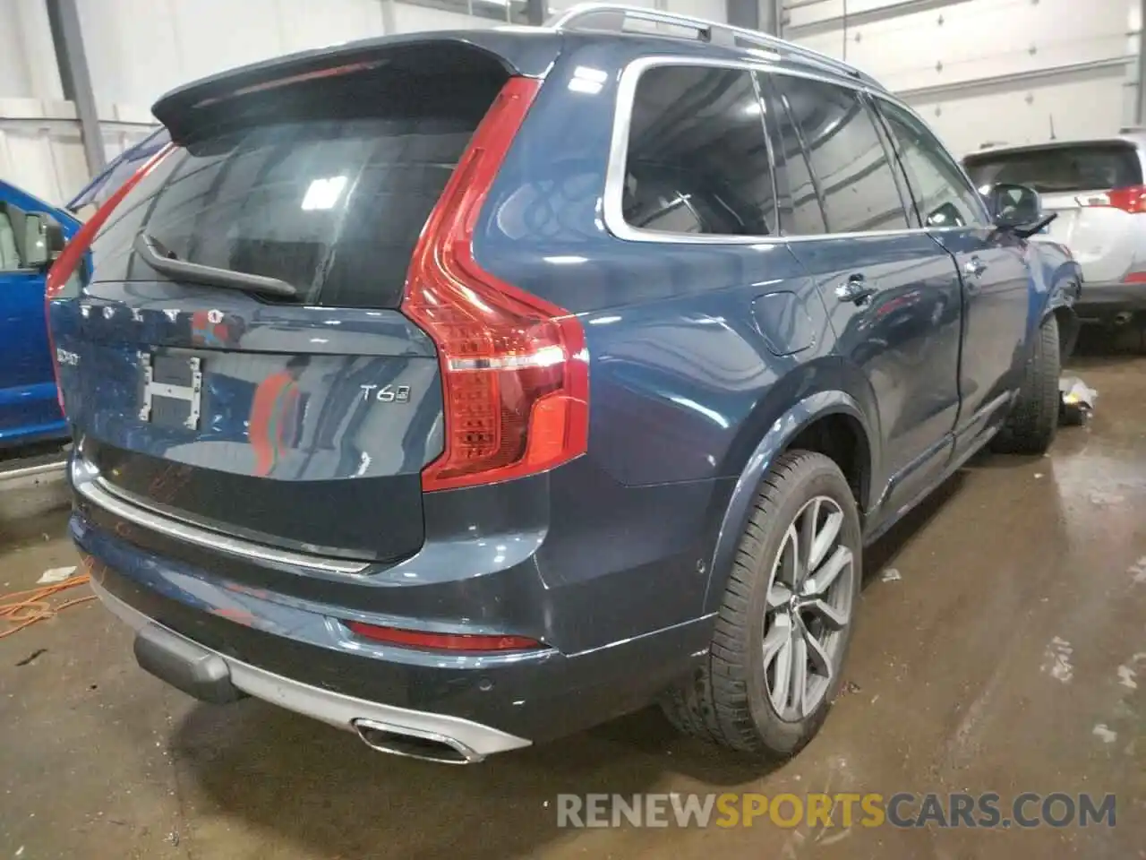 4 Photograph of a damaged car YV4A22PK7K1492909 VOLVO XC90 2019