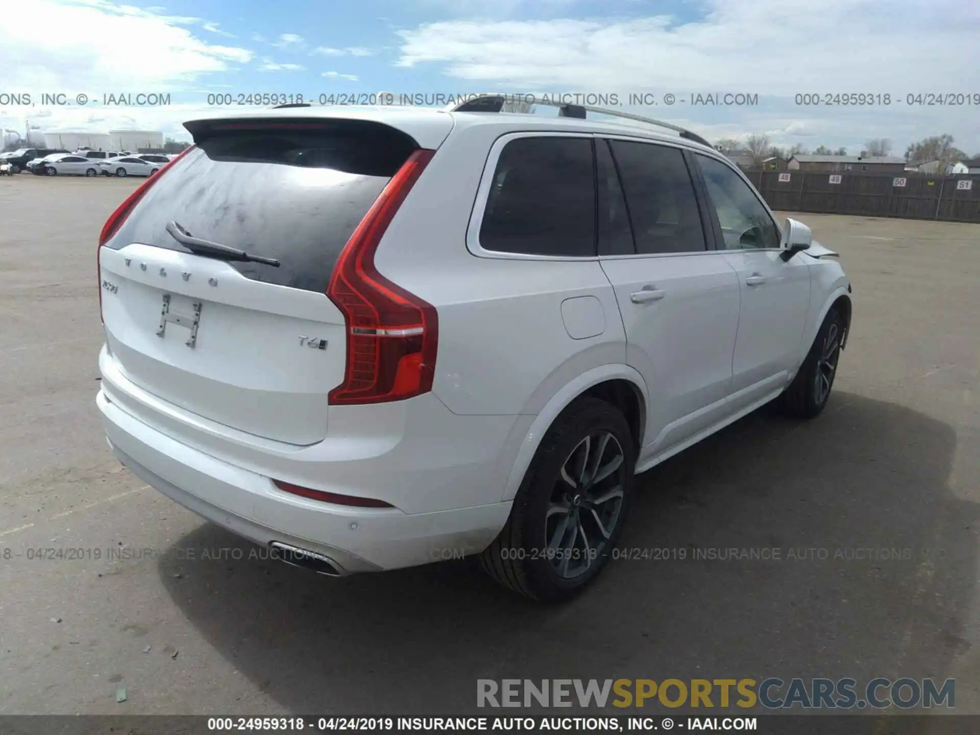 4 Photograph of a damaged car YV4A22PK8K1417068 VOLVO XC90 2019