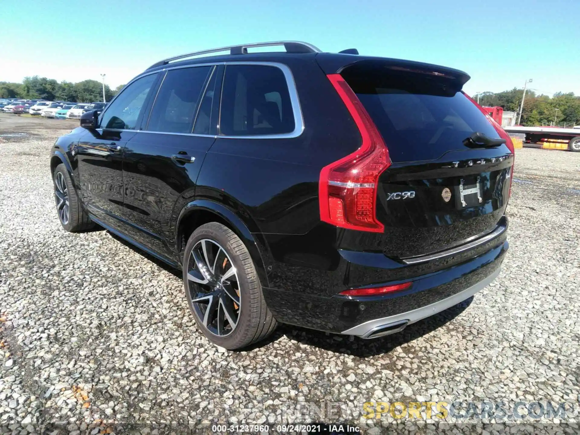 3 Фотография поврежденного автомобиля YV4A22PK8K1424845 VOLVO XC90 2019