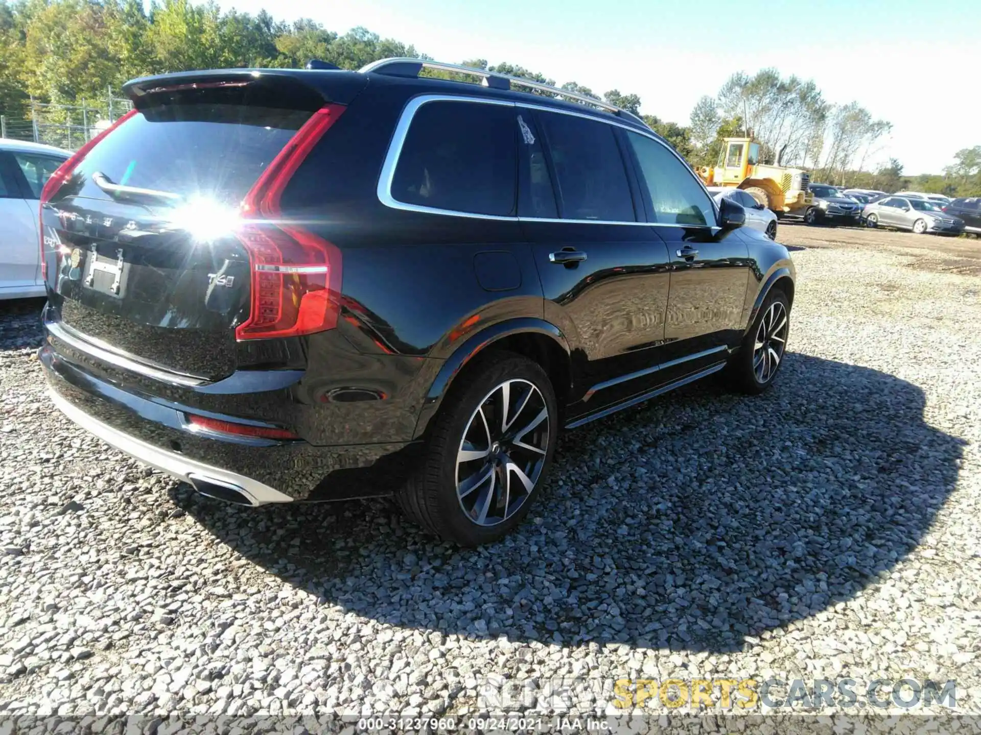 4 Фотография поврежденного автомобиля YV4A22PK8K1424845 VOLVO XC90 2019