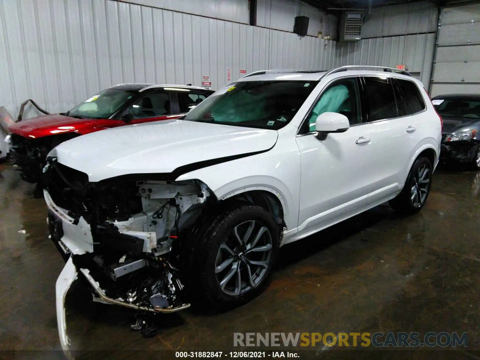 2 Photograph of a damaged car YV4A22PK8K1444206 VOLVO XC90 2019