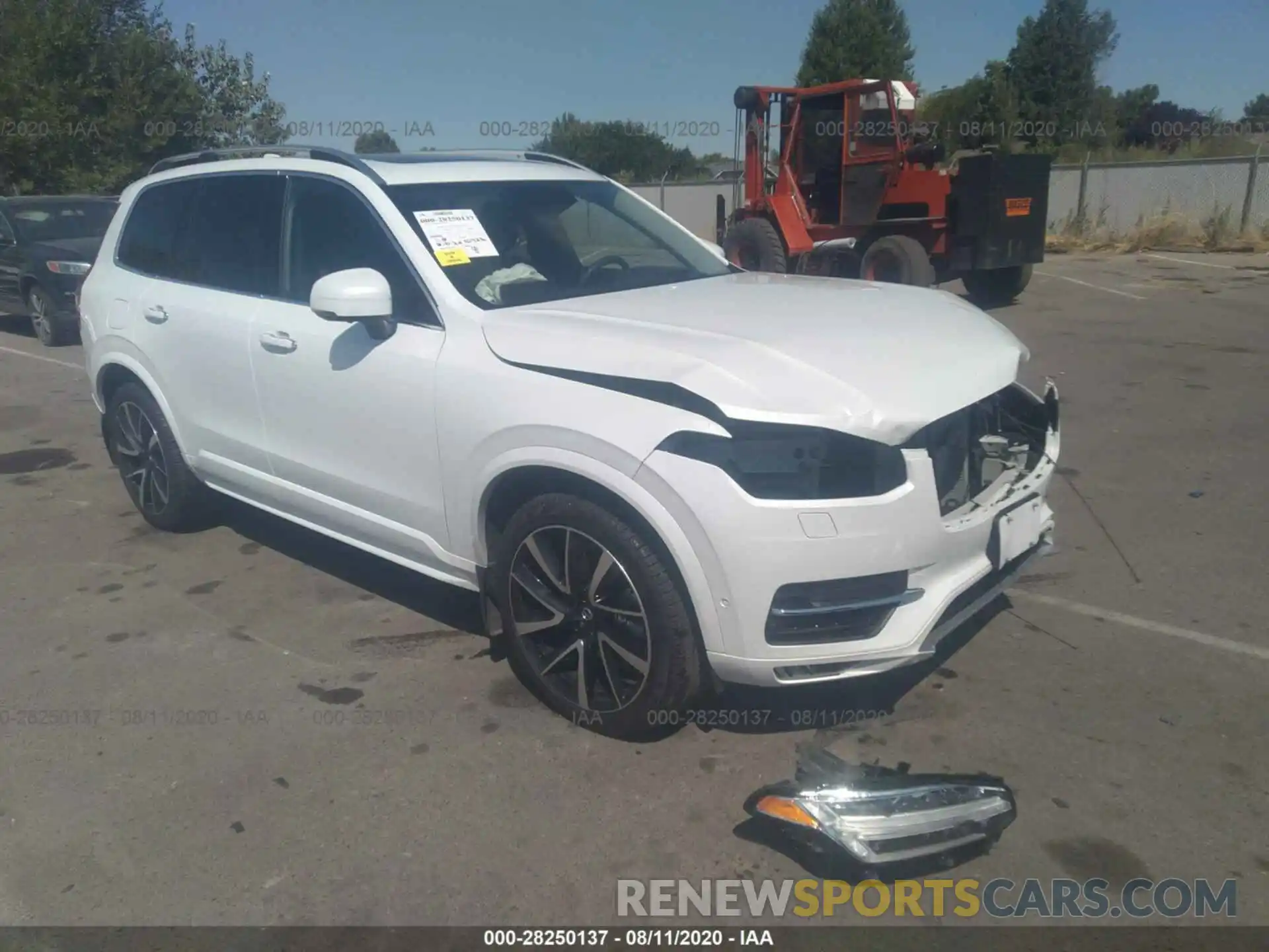 1 Photograph of a damaged car YV4A22PK8K1476606 VOLVO XC90 2019