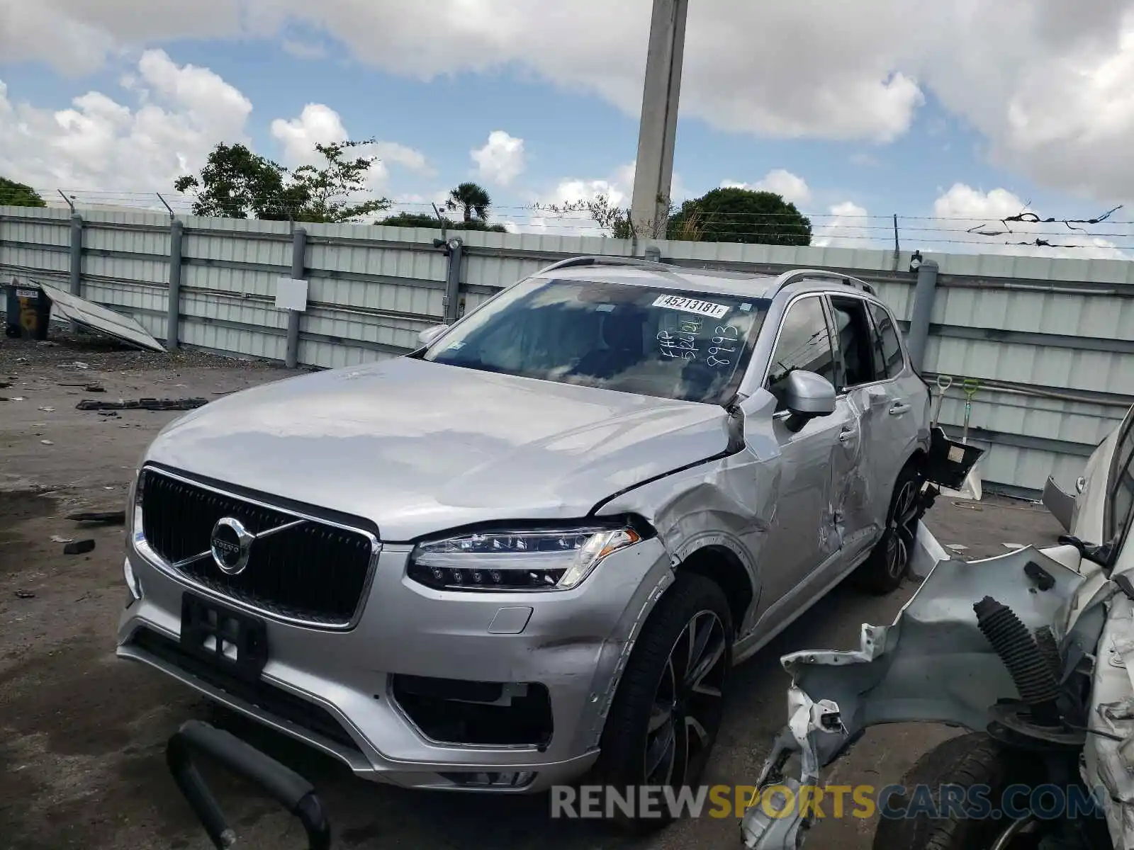 2 Photograph of a damaged car YV4A22PK8K1498993 VOLVO XC90 2019