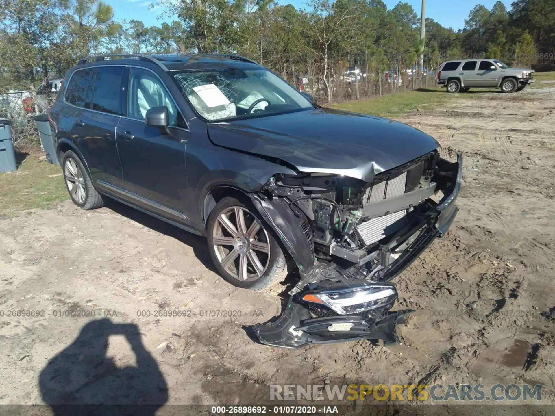 1 Photograph of a damaged car YV4A22PK9K1419198 VOLVO XC90 2019