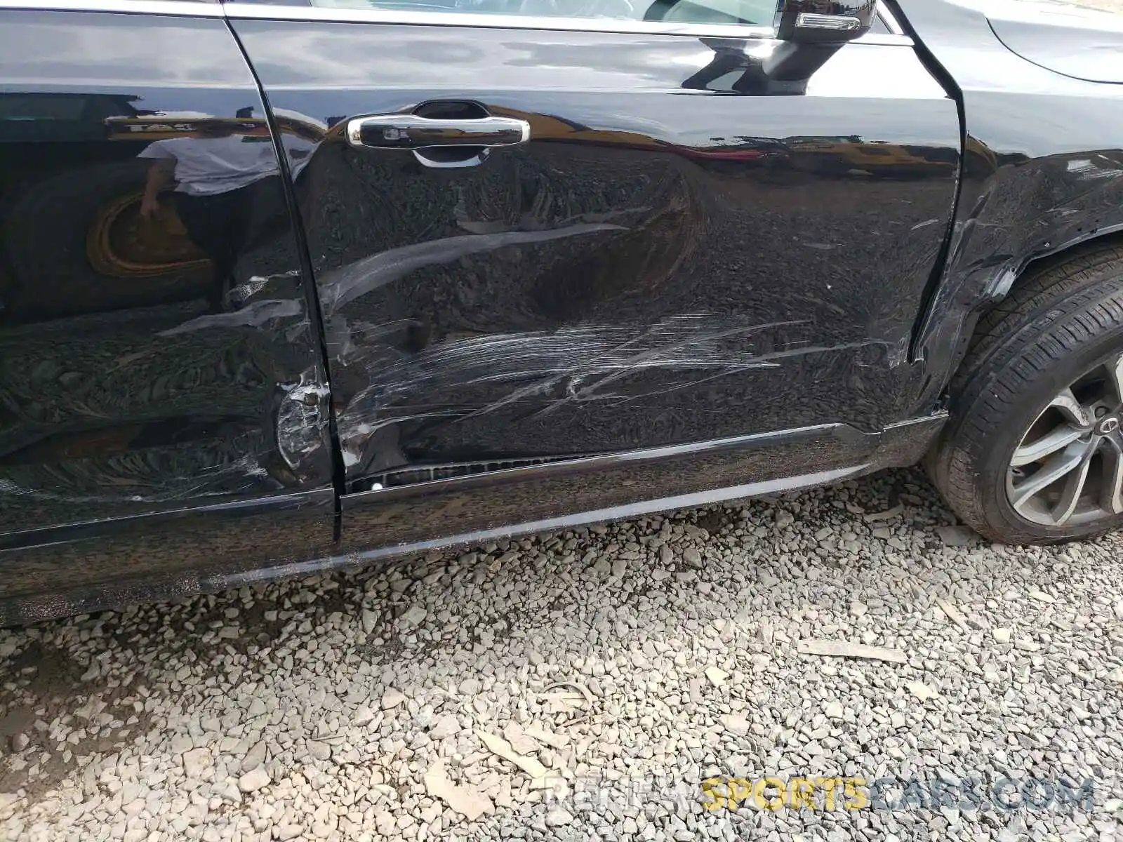 9 Photograph of a damaged car YV4A22PK9K1475920 VOLVO XC90 2019