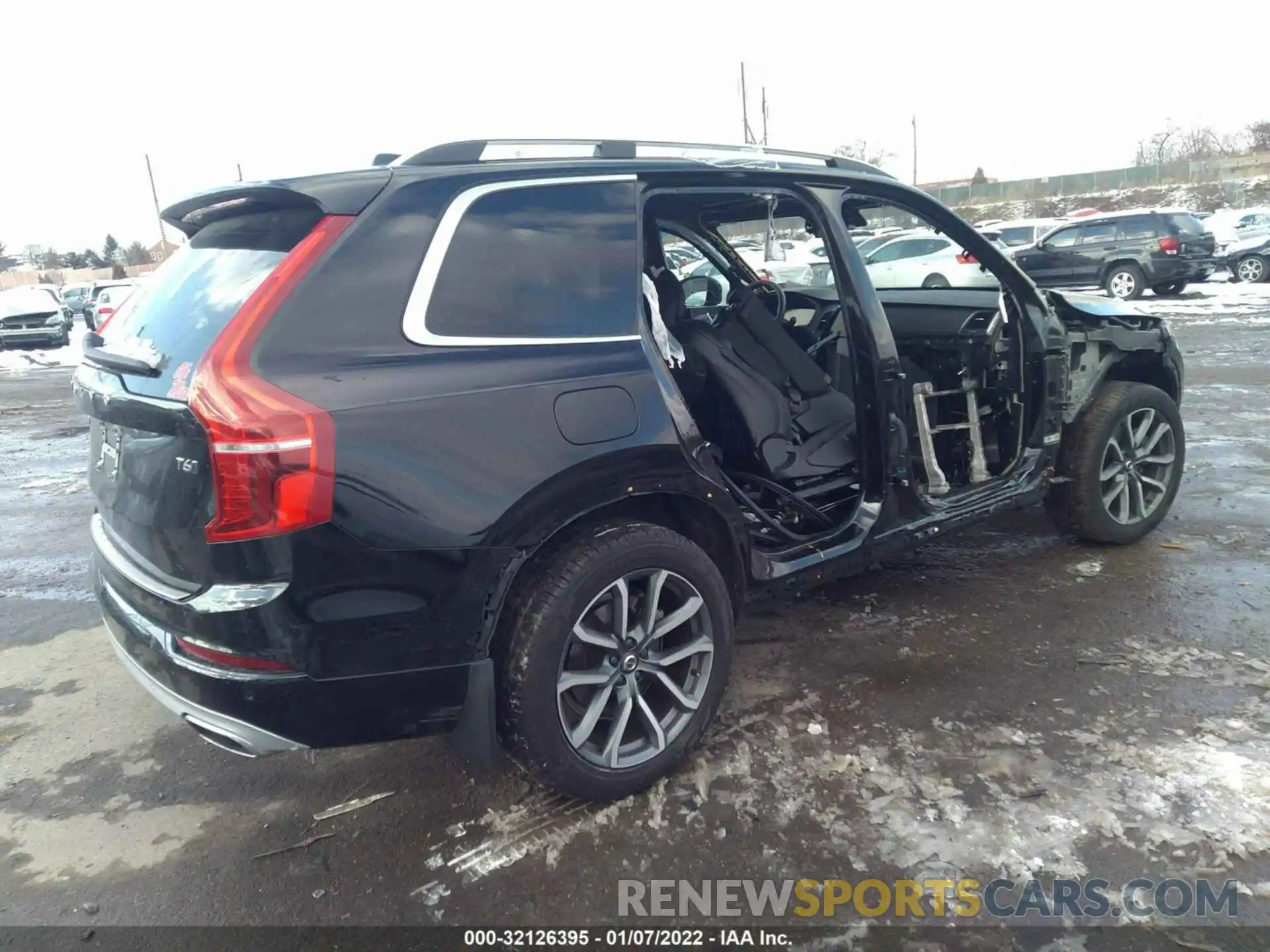 4 Фотография поврежденного автомобиля YV4A22PK9K1483273 VOLVO XC90 2019