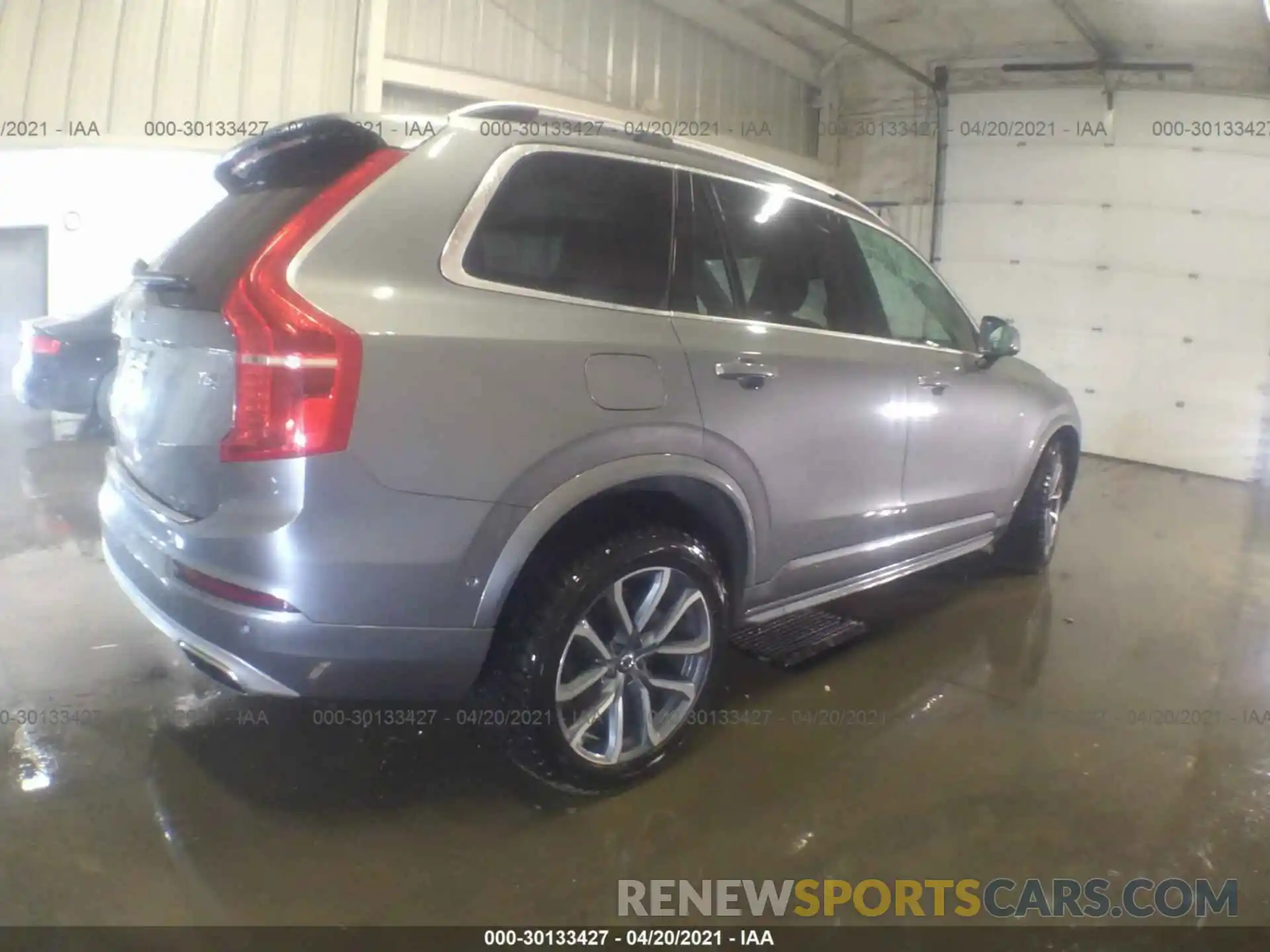 4 Photograph of a damaged car YV4A22PK9K1492667 VOLVO XC90 2019