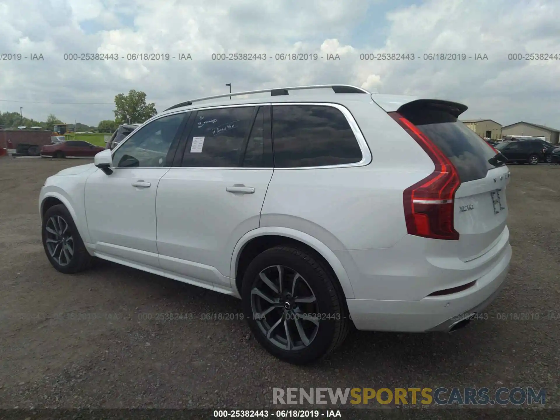 3 Photograph of a damaged car YV4A22PKXK1417413 VOLVO XC90 2019