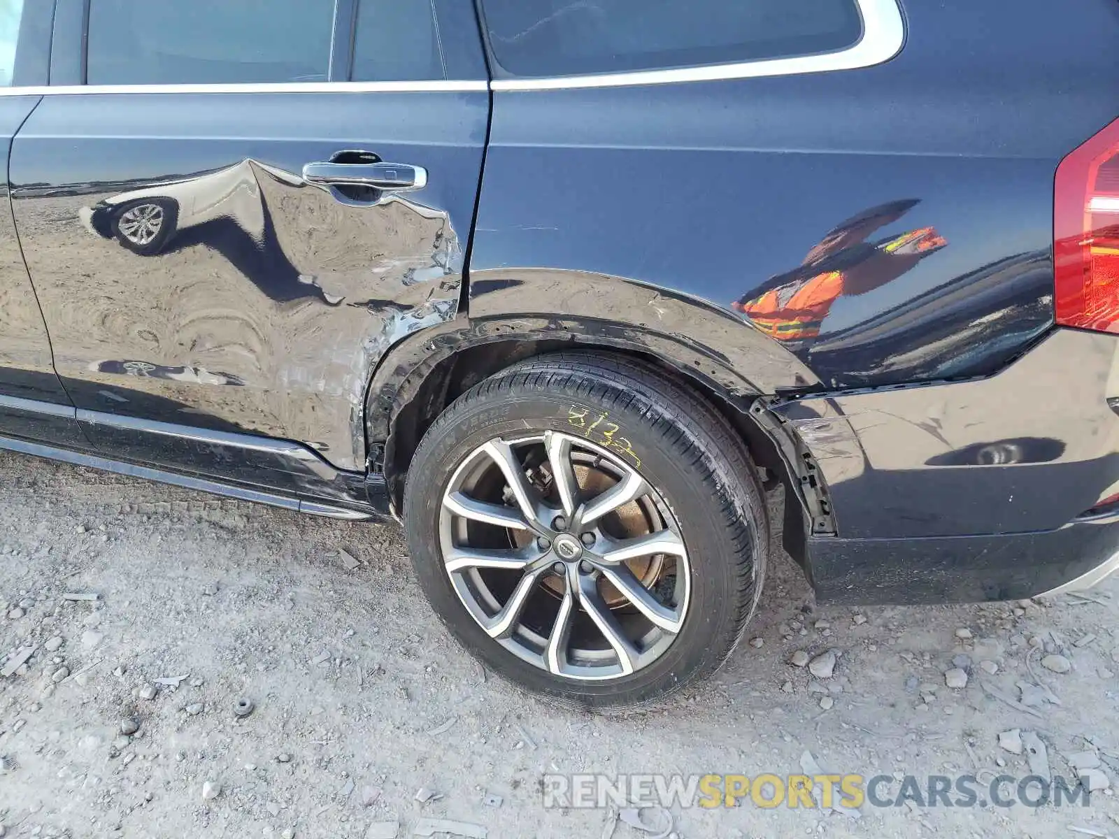 9 Photograph of a damaged car YV4A22PKXK1440612 VOLVO XC90 2019