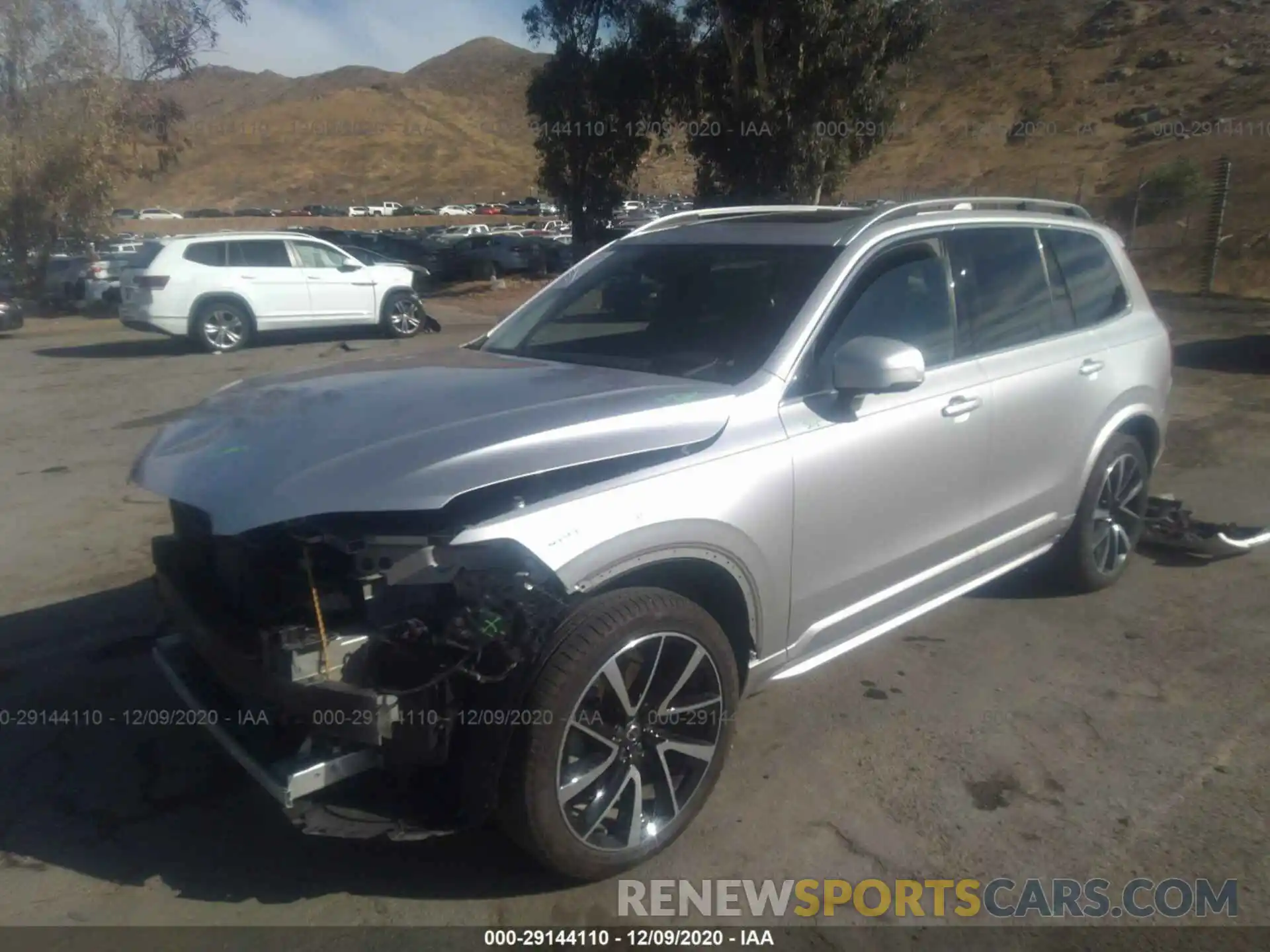 2 Photograph of a damaged car YV4A22PKXK1448127 VOLVO XC90 2019