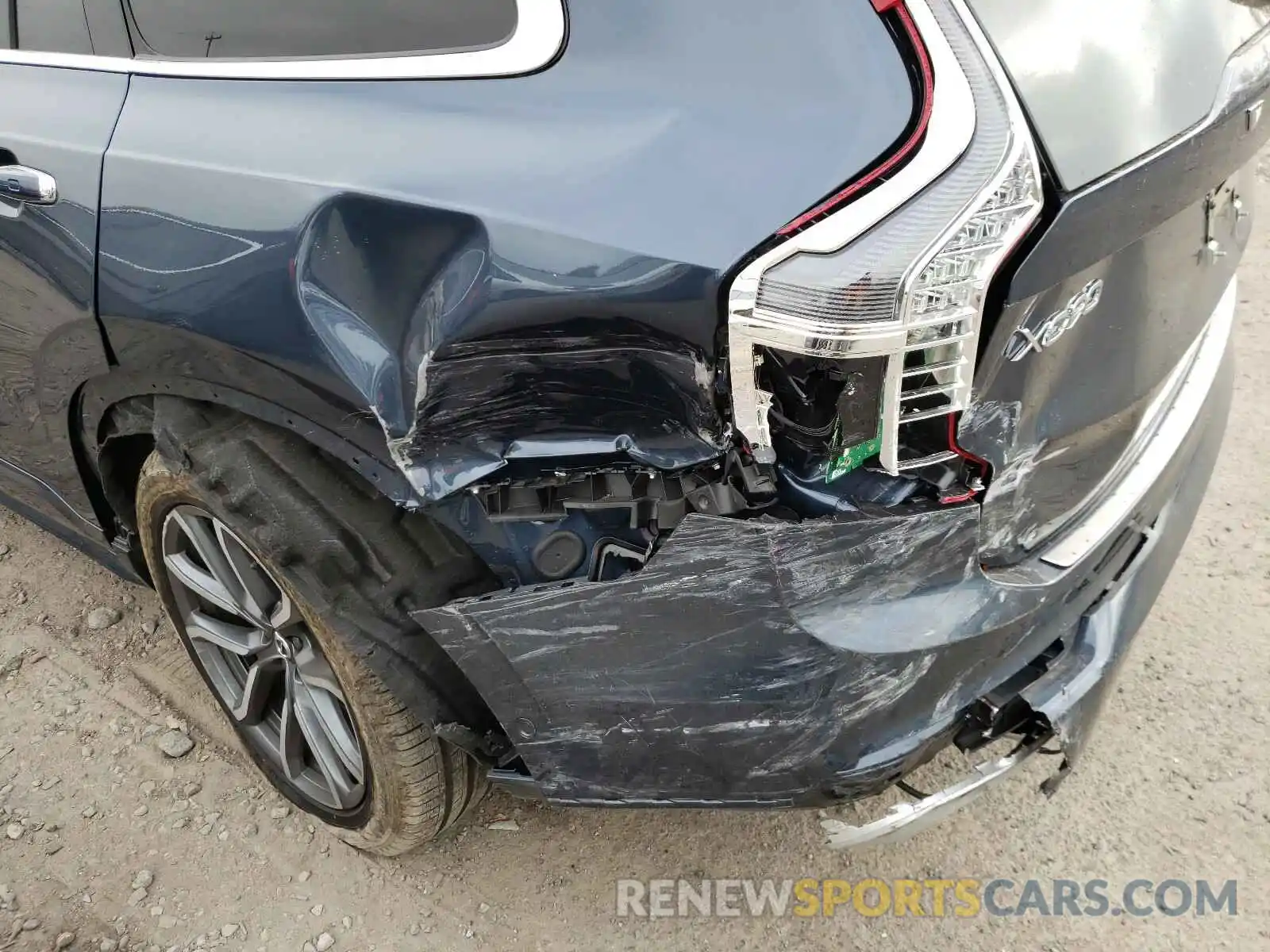 9 Photograph of a damaged car YV4A22PKXK1469799 VOLVO XC90 2019