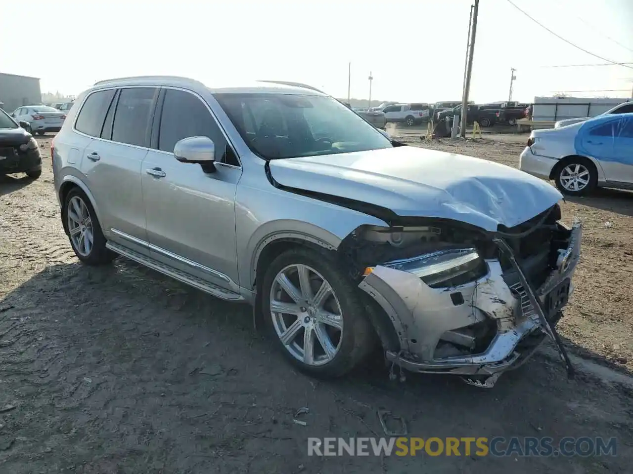 4 Photograph of a damaged car YV4A22PL0K1423424 VOLVO XC90 2019