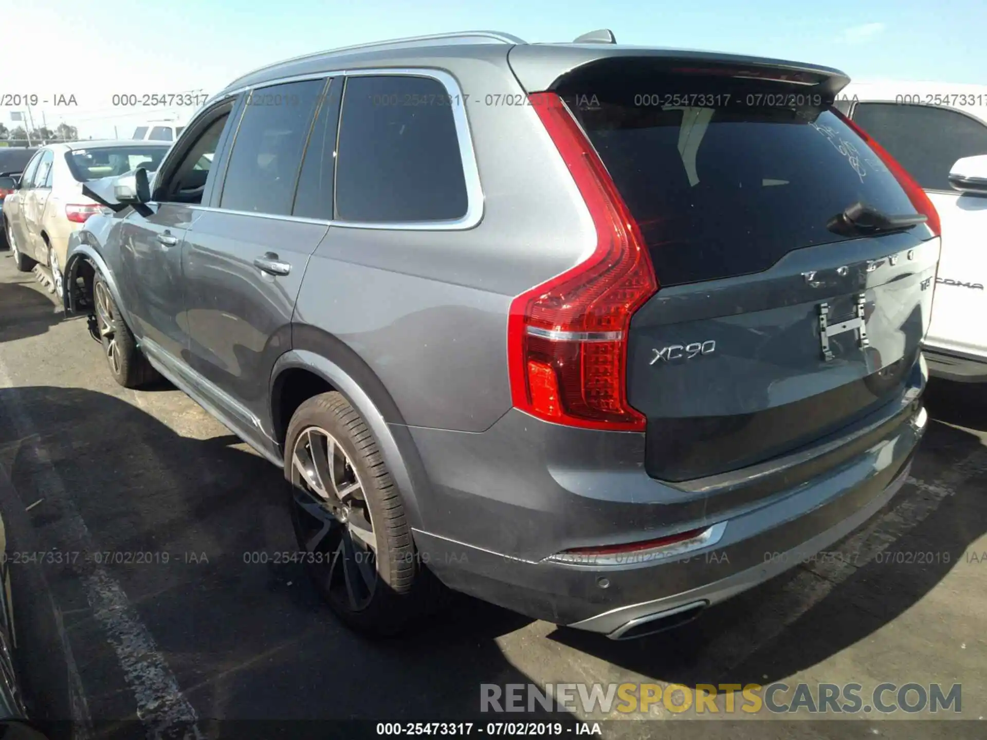 3 Фотография поврежденного автомобиля YV4A22PL0K1432897 VOLVO XC90 2019