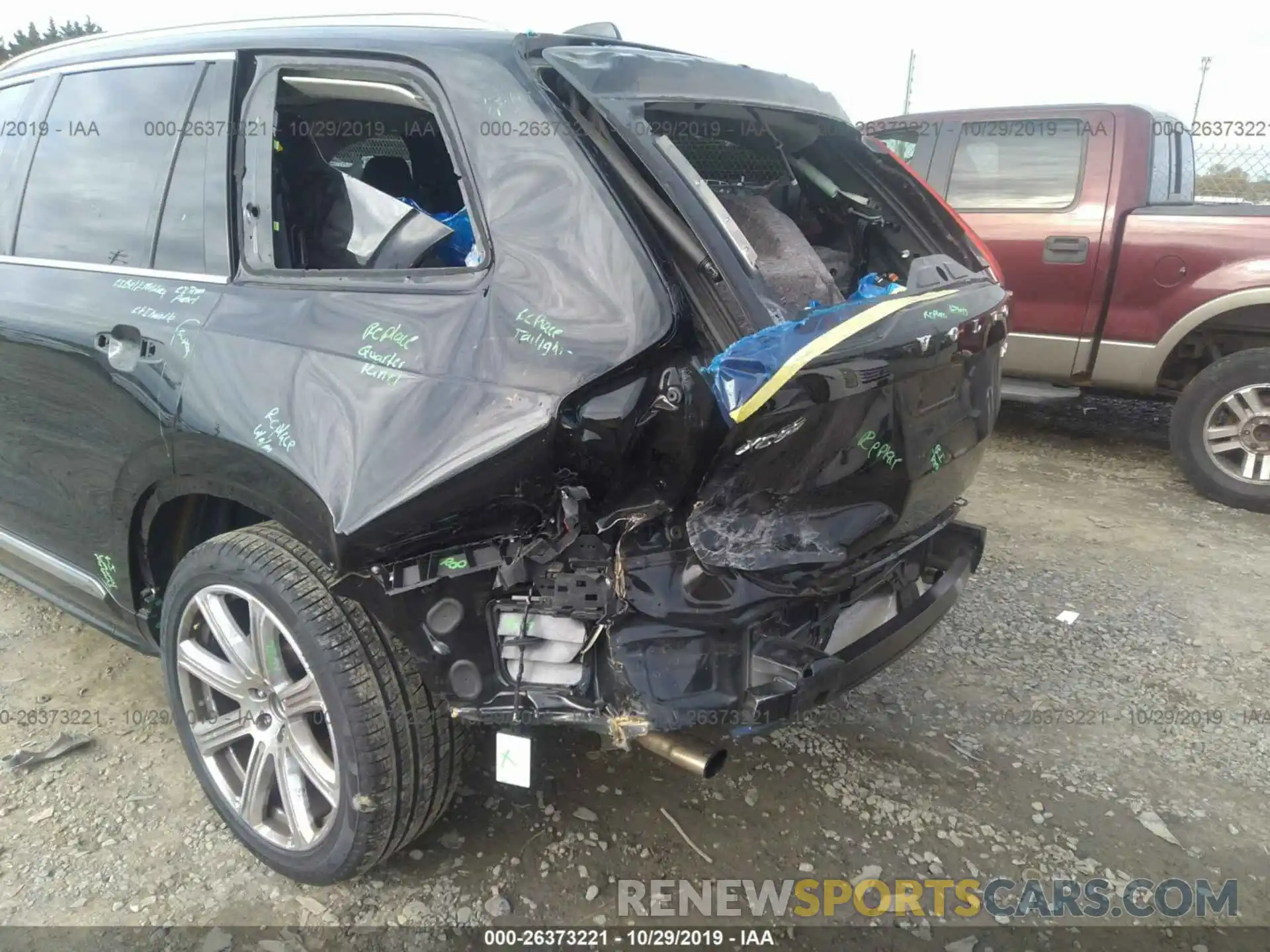 6 Photograph of a damaged car YV4A22PL0K1491397 VOLVO XC90 2019