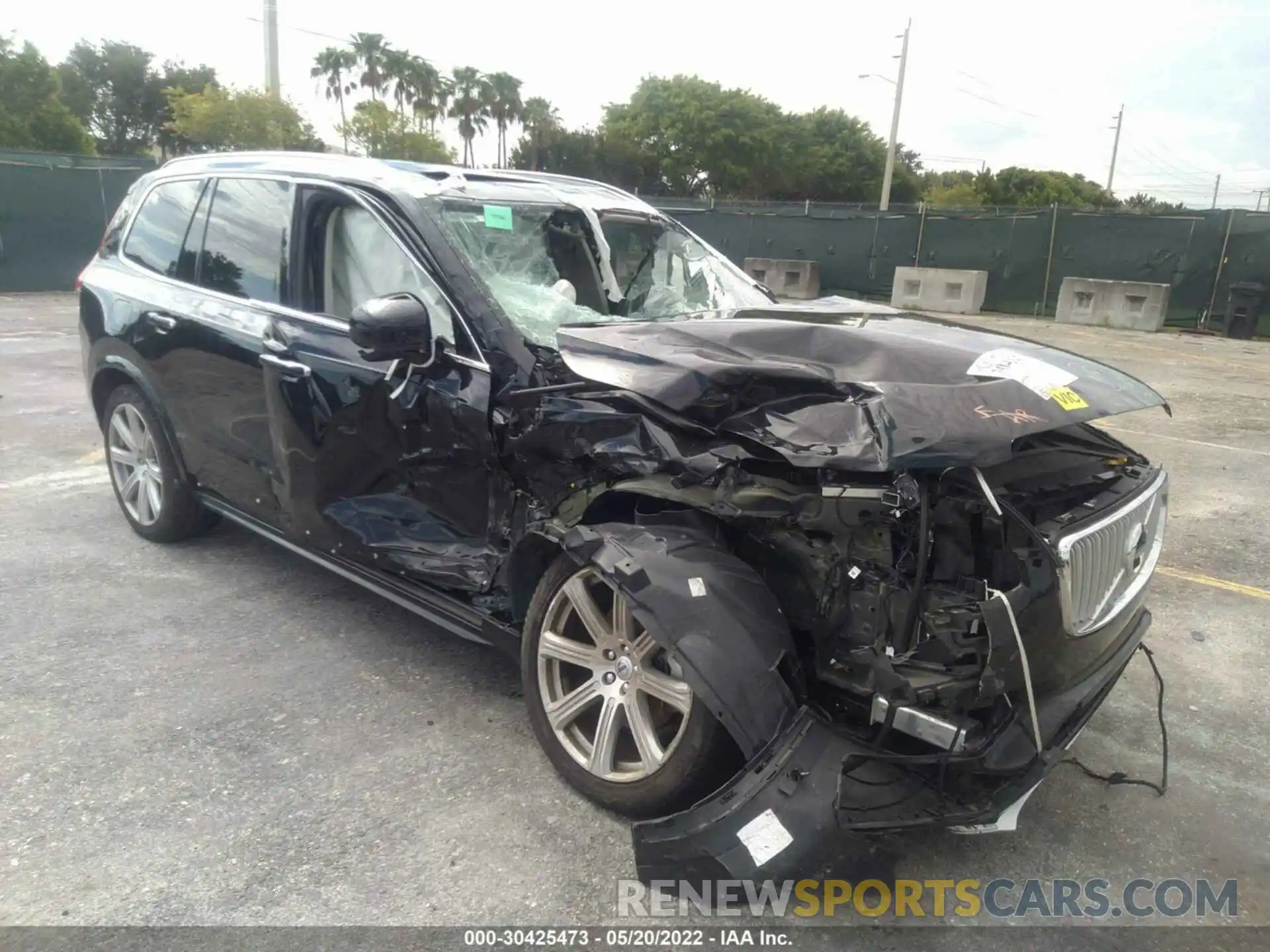 1 Photograph of a damaged car YV4A22PL0K1511776 VOLVO XC90 2019