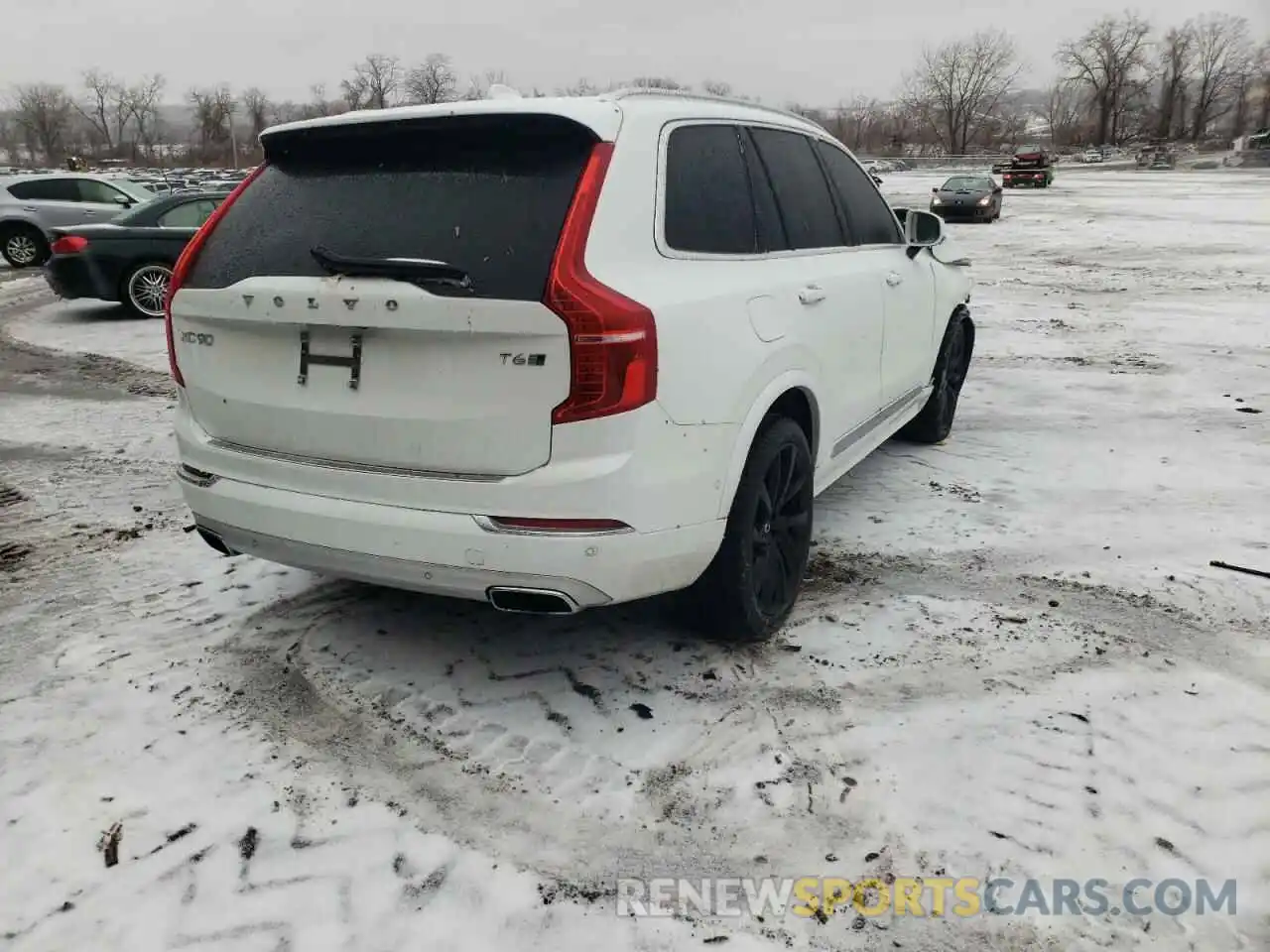 4 Photograph of a damaged car YV4A22PL1K1463723 VOLVO XC90 2019