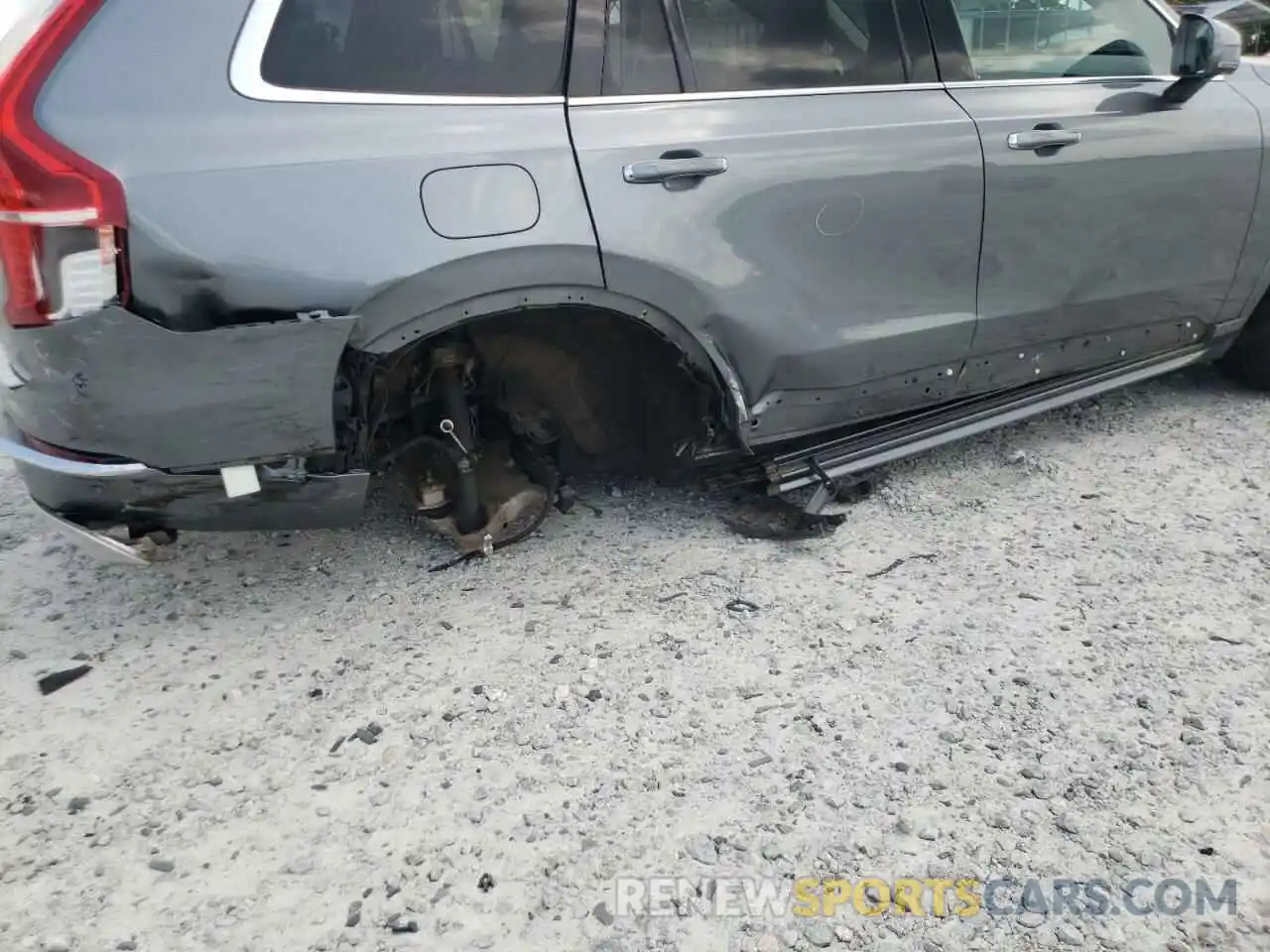 9 Фотография поврежденного автомобиля YV4A22PL1K1482501 VOLVO XC90 2019