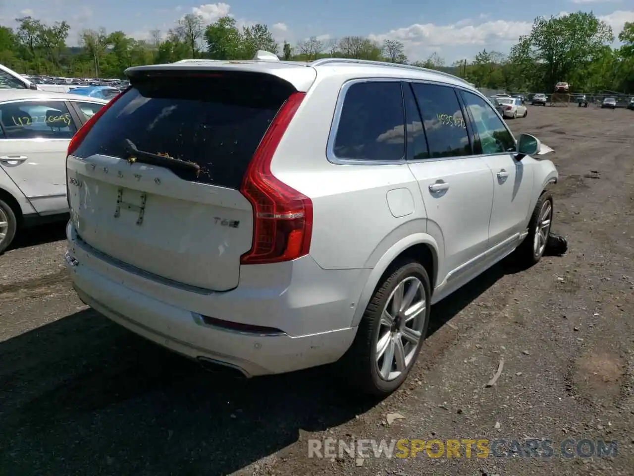 4 Photograph of a damaged car YV4A22PL1K1512399 VOLVO XC90 2019