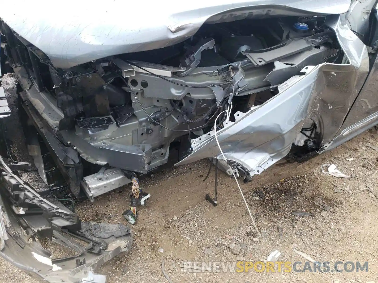 9 Фотография поврежденного автомобиля YV4A22PL2K1466890 VOLVO XC90 2019