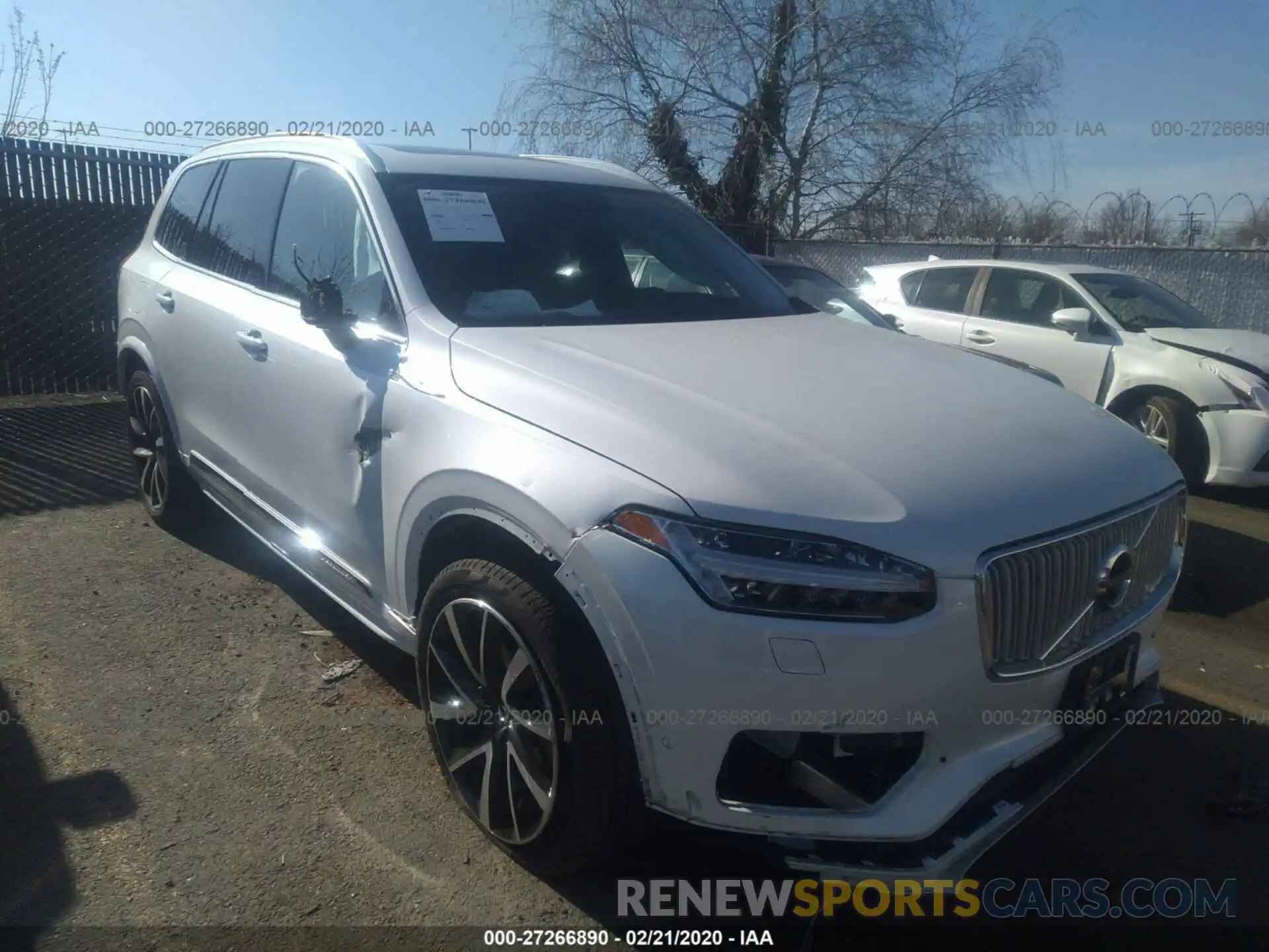 1 Photograph of a damaged car YV4A22PL3K1417617 VOLVO XC90 2019