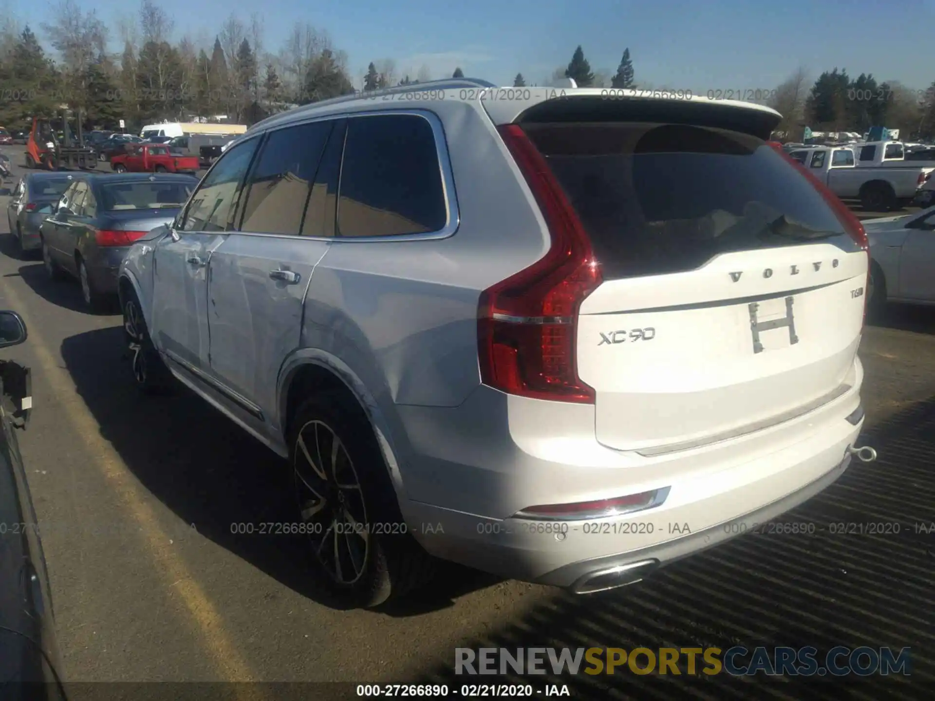 3 Photograph of a damaged car YV4A22PL3K1417617 VOLVO XC90 2019