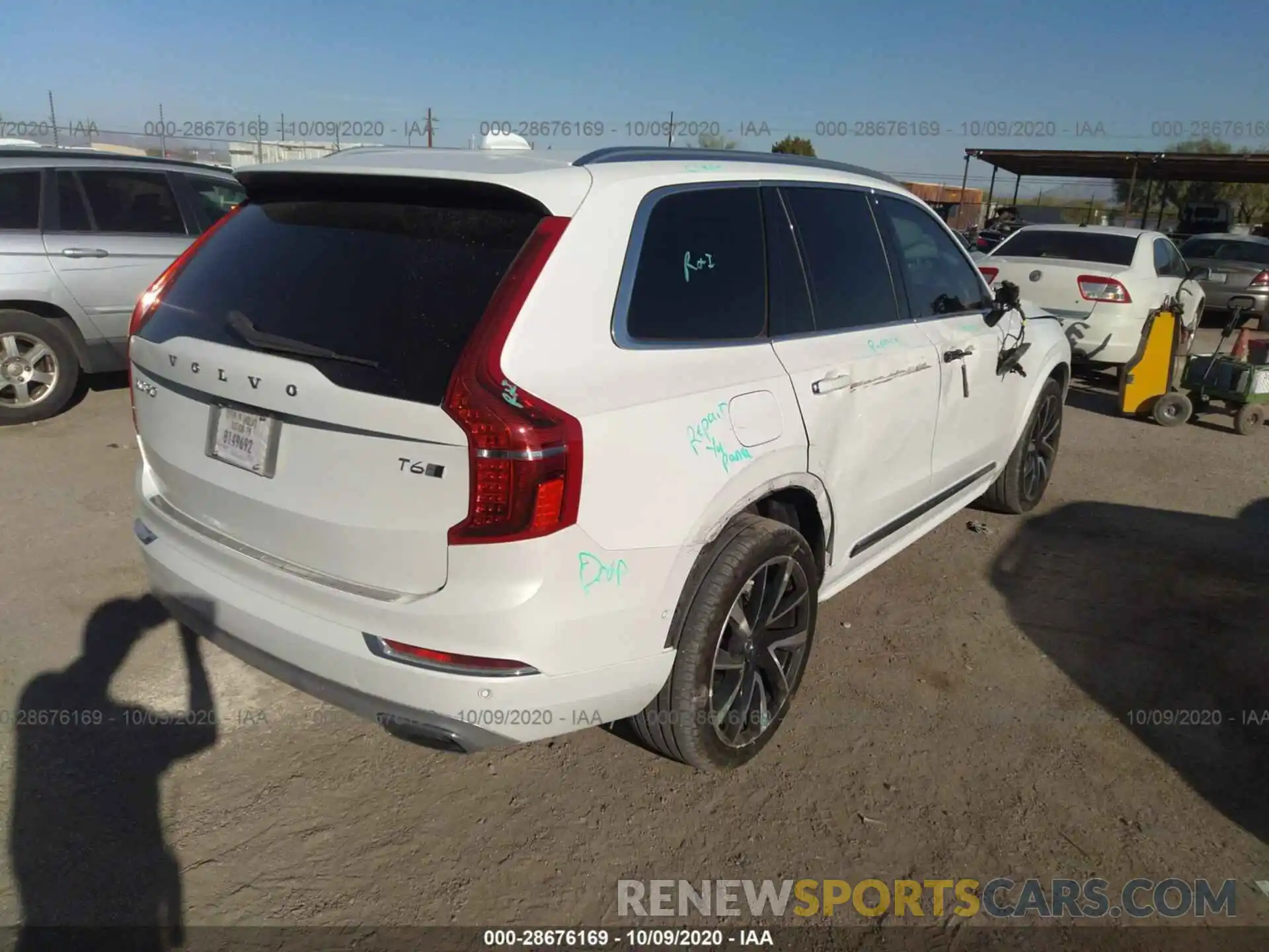 4 Photograph of a damaged car YV4A22PL3K1419237 VOLVO XC90 2019