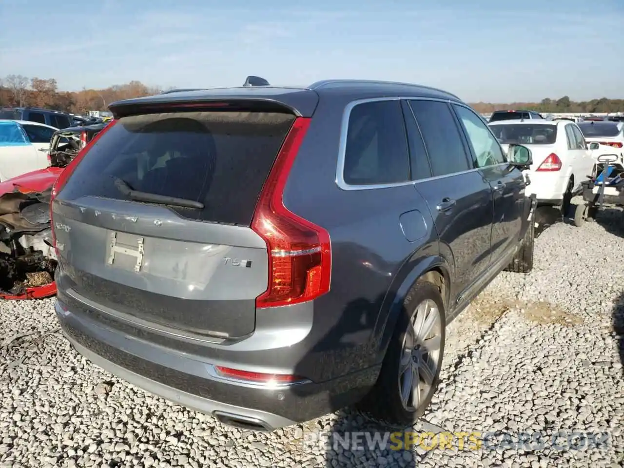 4 Фотография поврежденного автомобиля YV4A22PL3K1438662 VOLVO XC90 2019