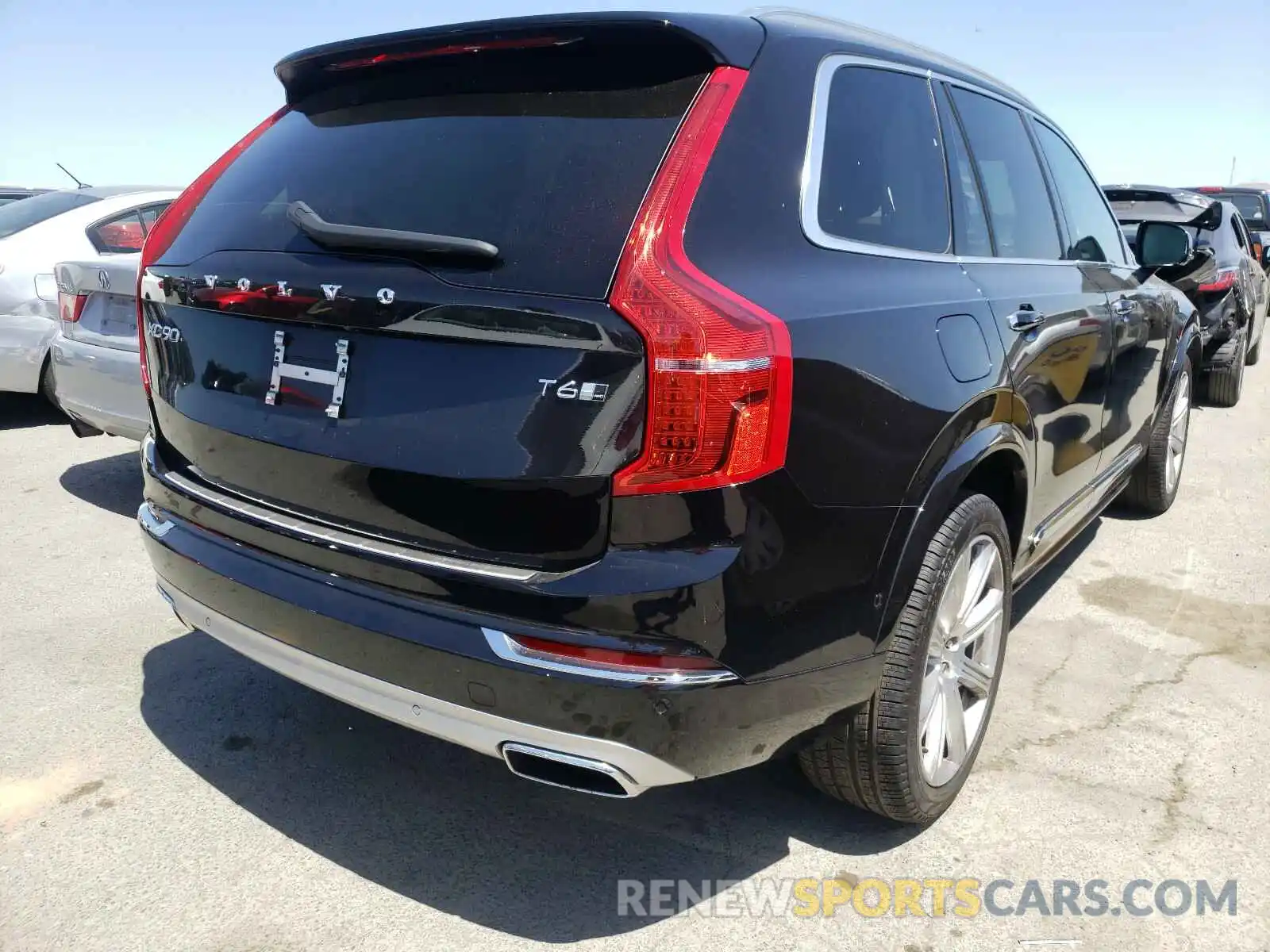 4 Photograph of a damaged car YV4A22PL3K1465201 VOLVO XC90 2019