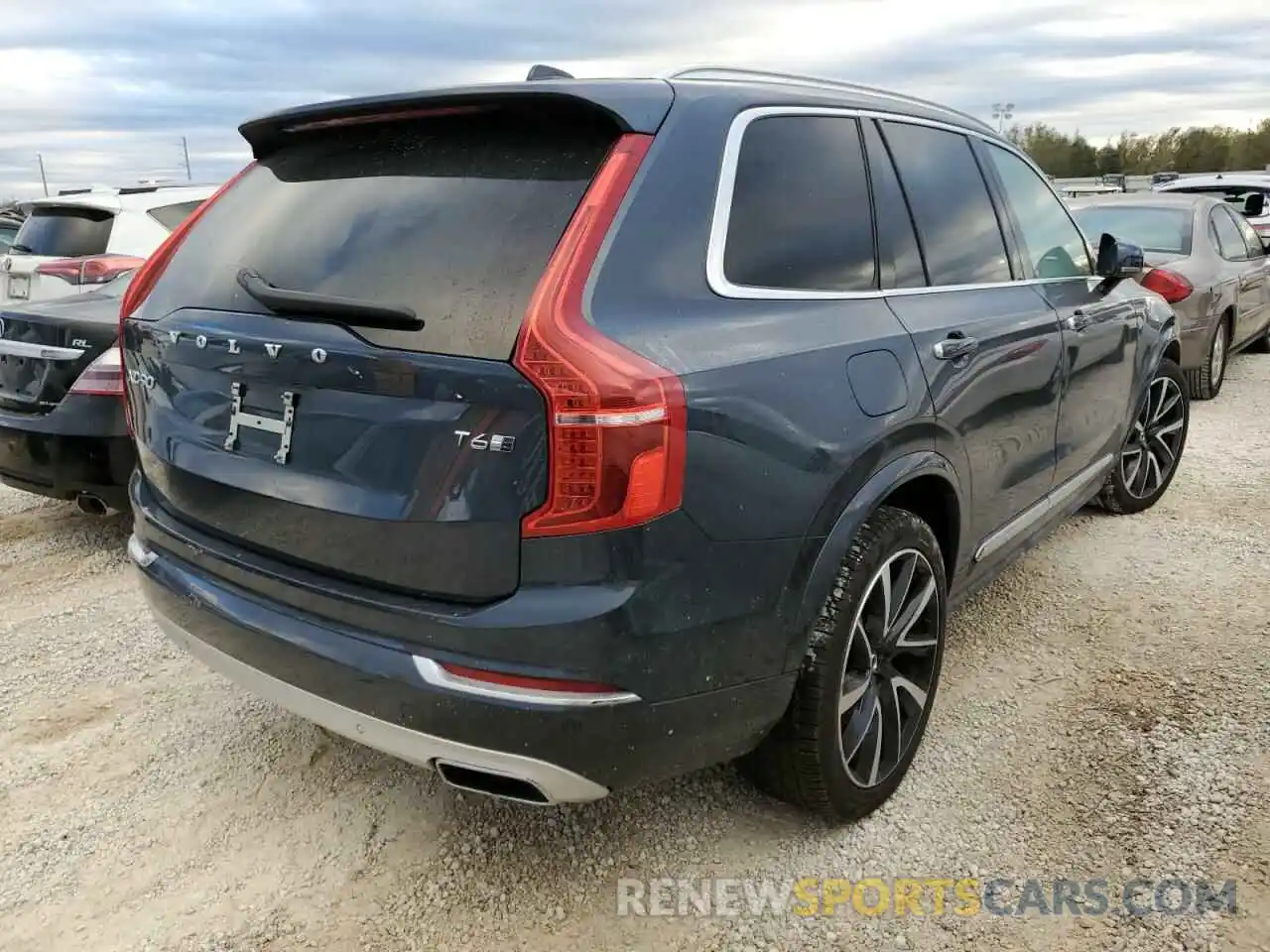 4 Photograph of a damaged car YV4A22PL3K1478241 VOLVO XC90 2019