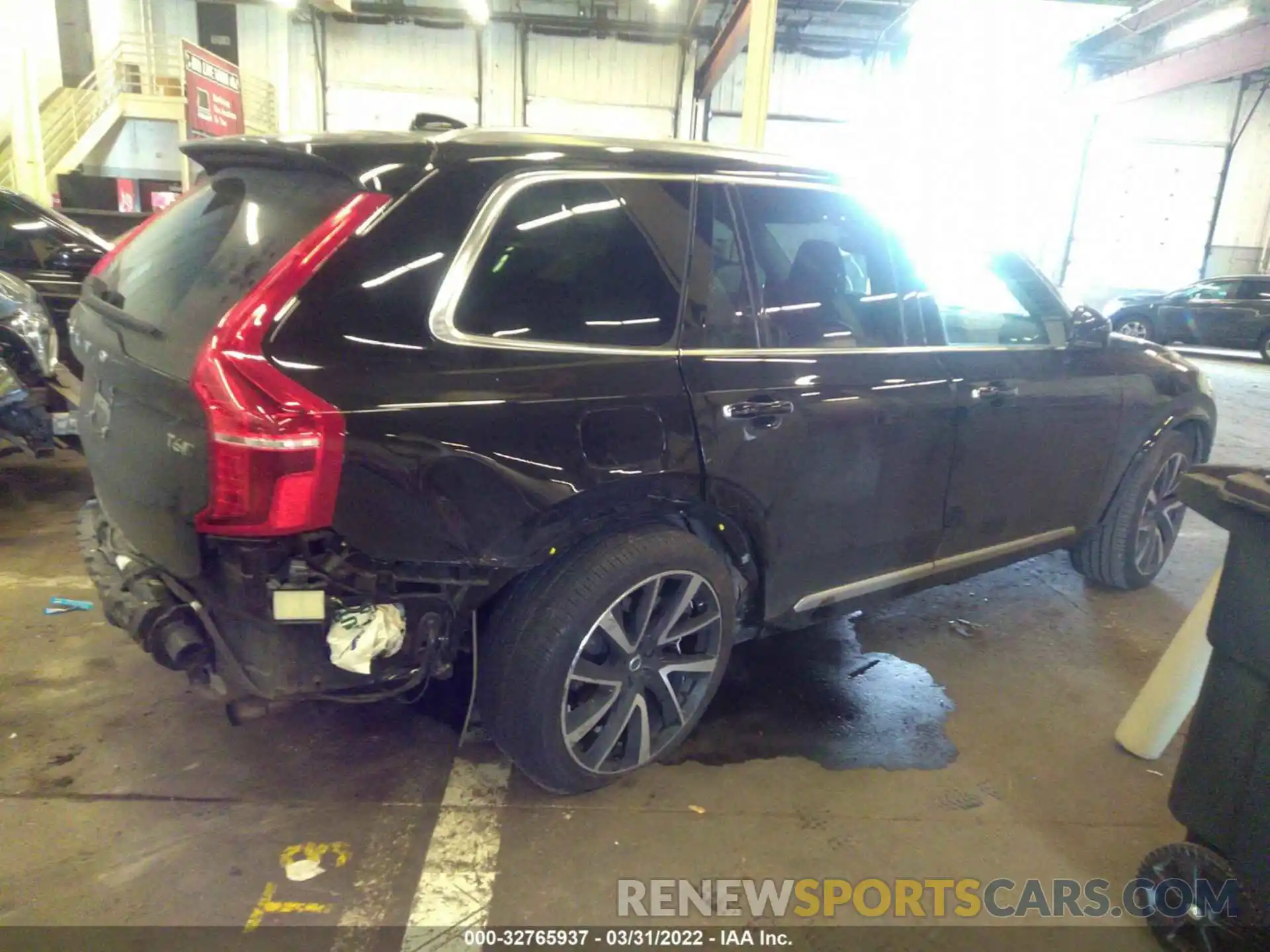 4 Photograph of a damaged car YV4A22PL3K1479079 VOLVO XC90 2019