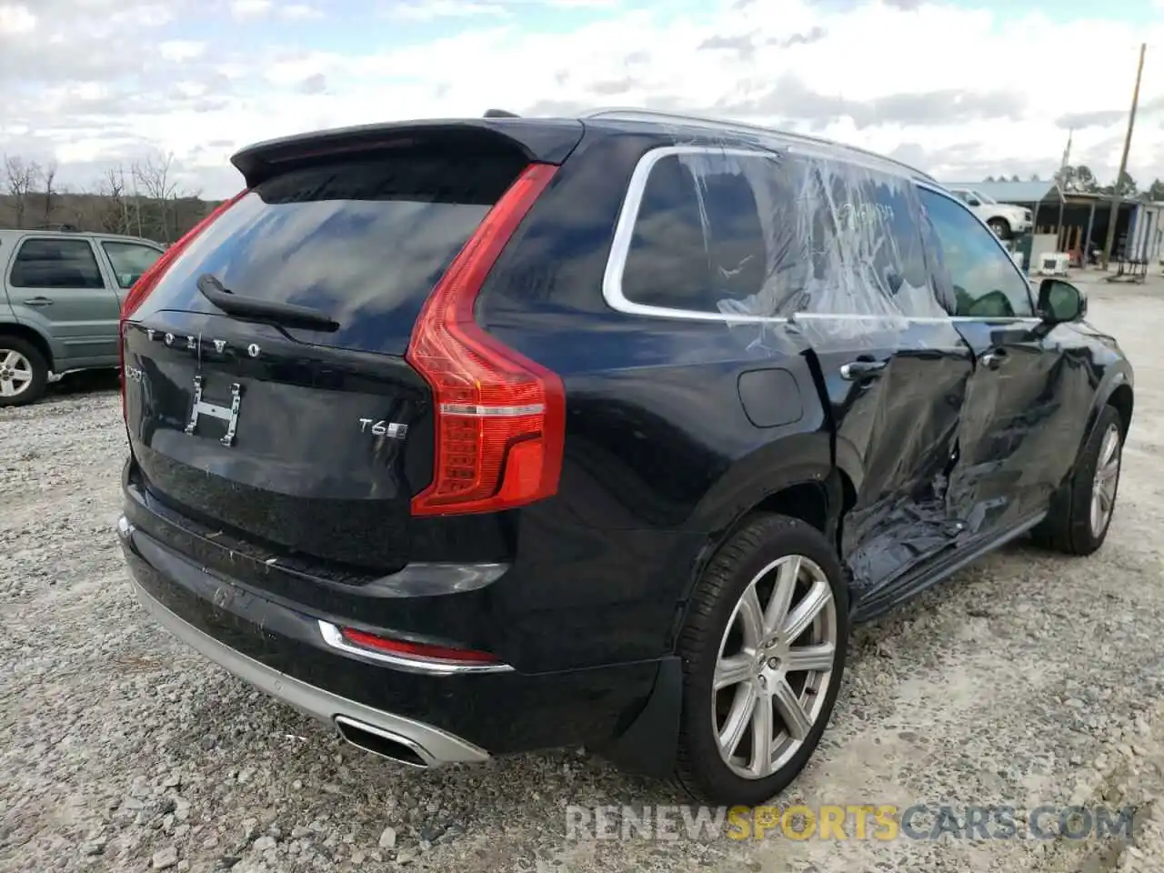 4 Photograph of a damaged car YV4A22PL3K1489403 VOLVO XC90 2019