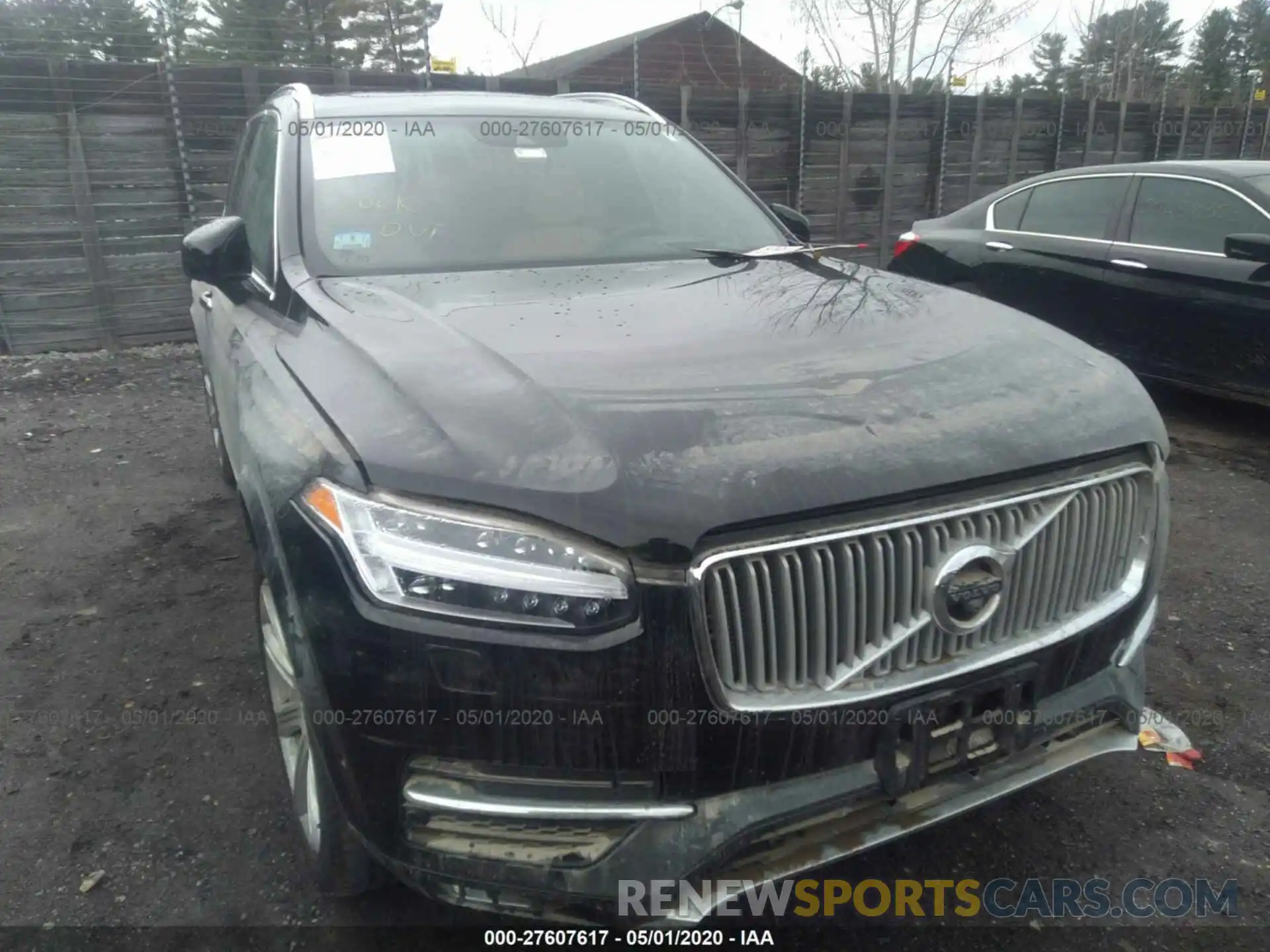 6 Photograph of a damaged car YV4A22PL5K1440512 VOLVO XC90 2019