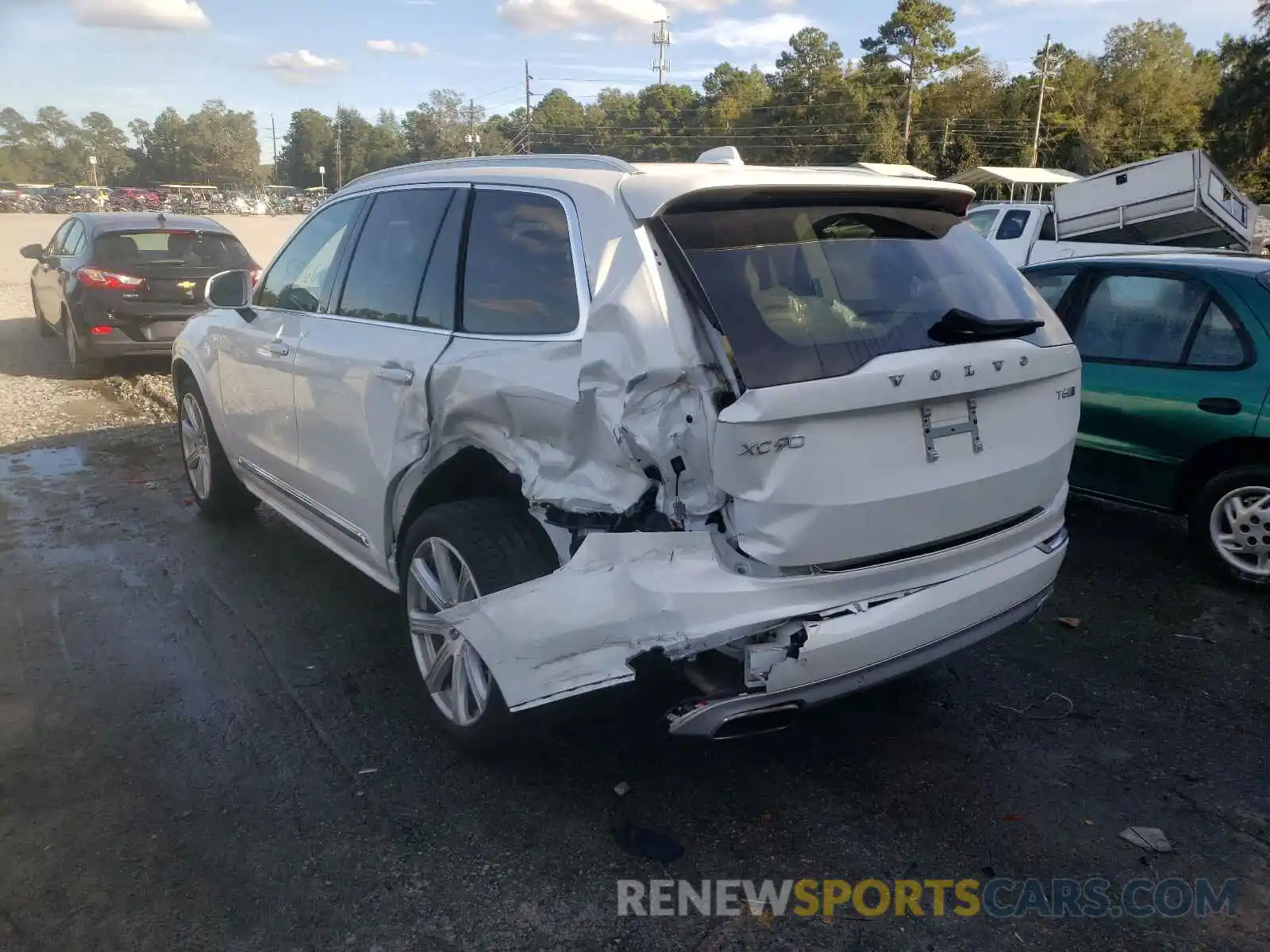 3 Photograph of a damaged car YV4A22PL5K1482534 VOLVO XC90 2019