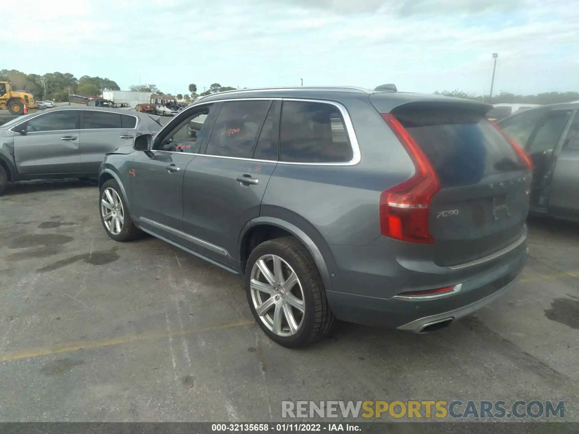 3 Photograph of a damaged car YV4A22PL6K1427140 VOLVO XC90 2019