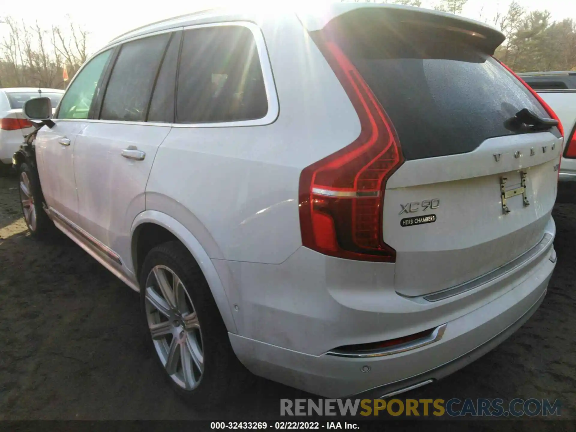 3 Photograph of a damaged car YV4A22PL7K1457697 VOLVO XC90 2019