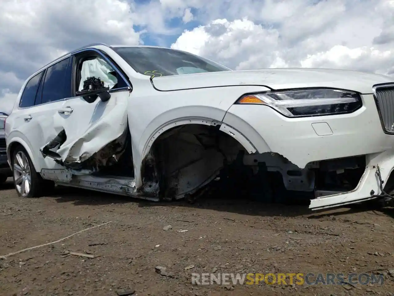 9 Photograph of a damaged car YV4A22PL7K1468425 VOLVO XC90 2019