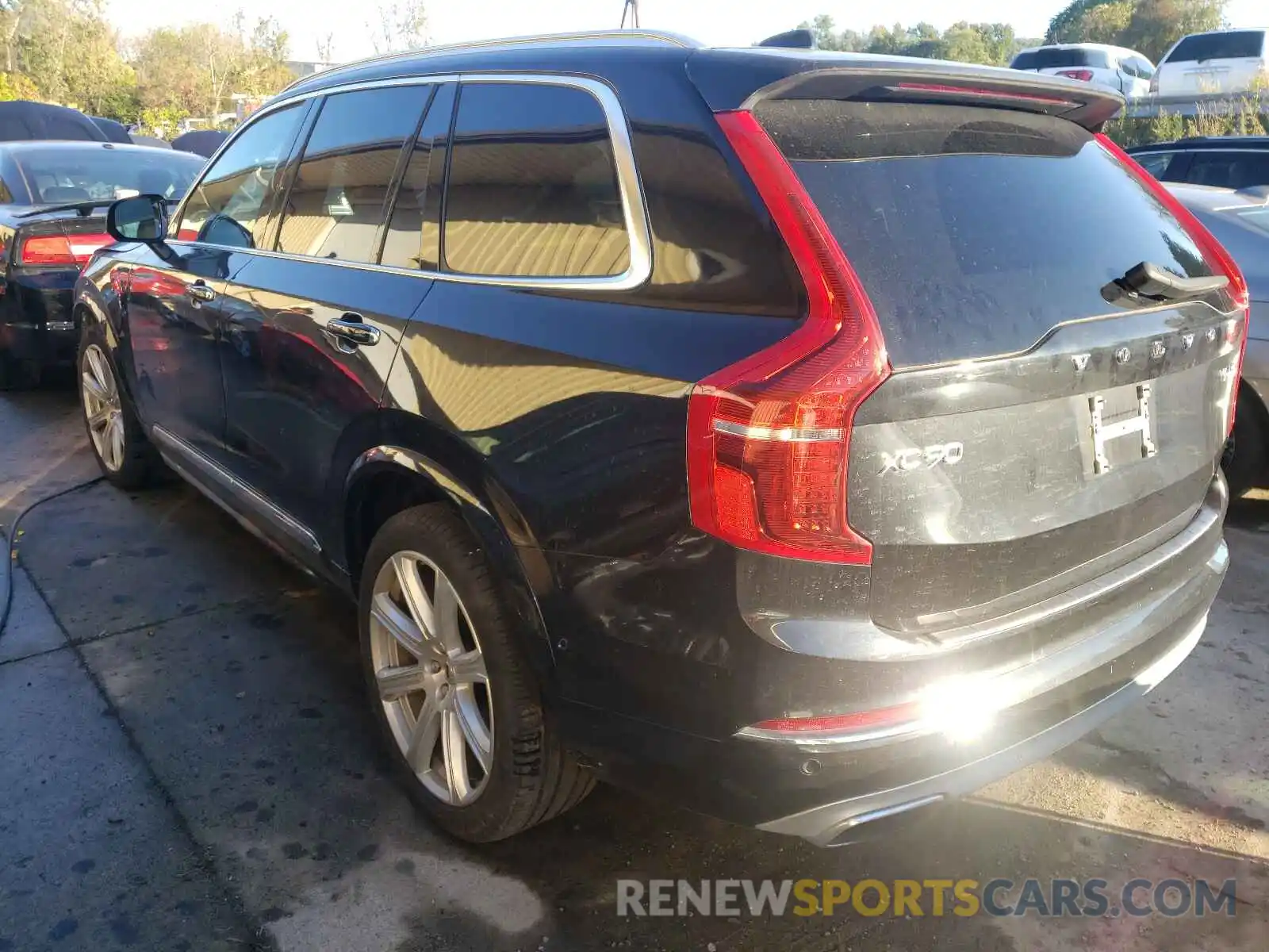 3 Photograph of a damaged car YV4A22PL8K1438611 VOLVO XC90 2019