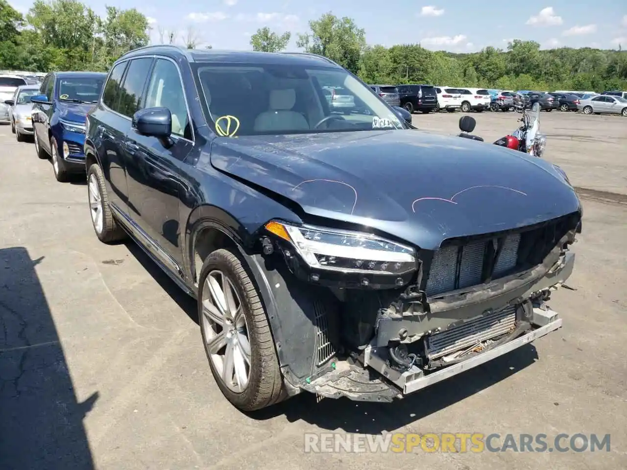 1 Photograph of a damaged car YV4A22PL8K1440634 VOLVO XC90 2019