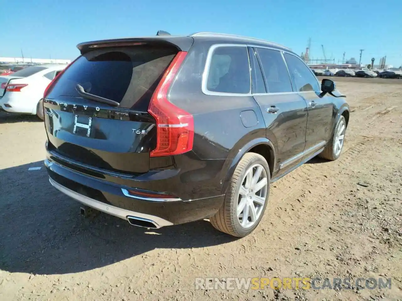 4 Фотография поврежденного автомобиля YV4A22PL9K1477756 VOLVO XC90 2019