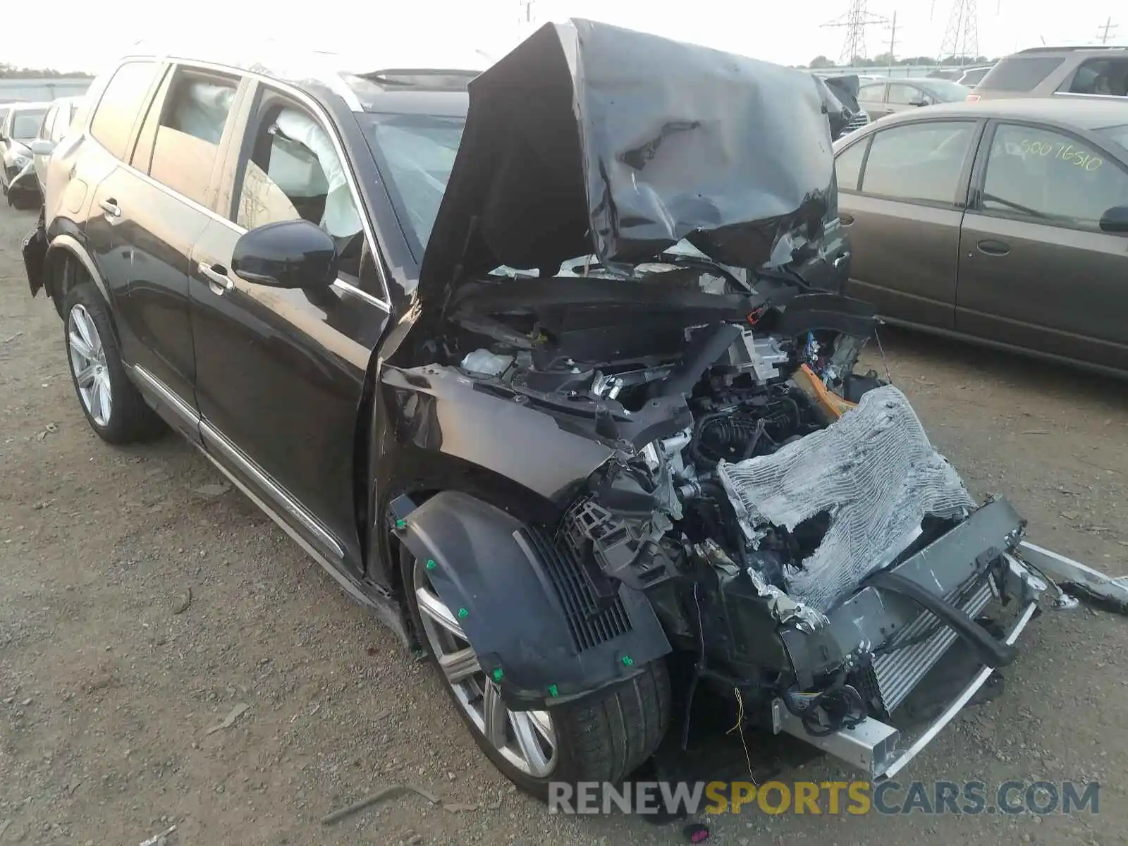 1 Photograph of a damaged car YV4A22PLXK1484196 VOLVO XC90 2019