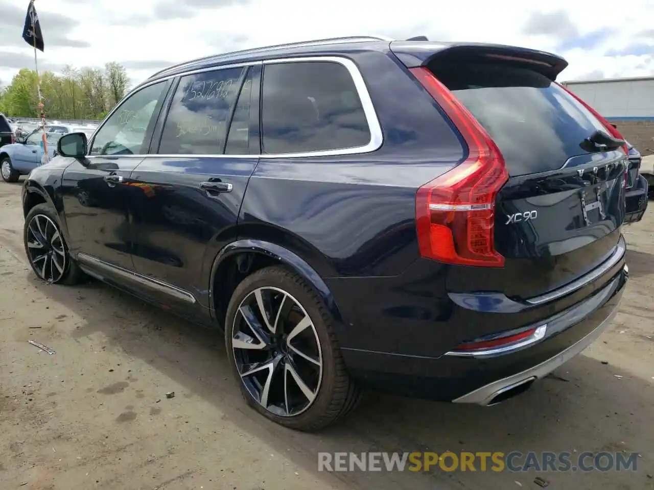 3 Фотография поврежденного автомобиля YV4A22PLXK1486076 VOLVO XC90 2019